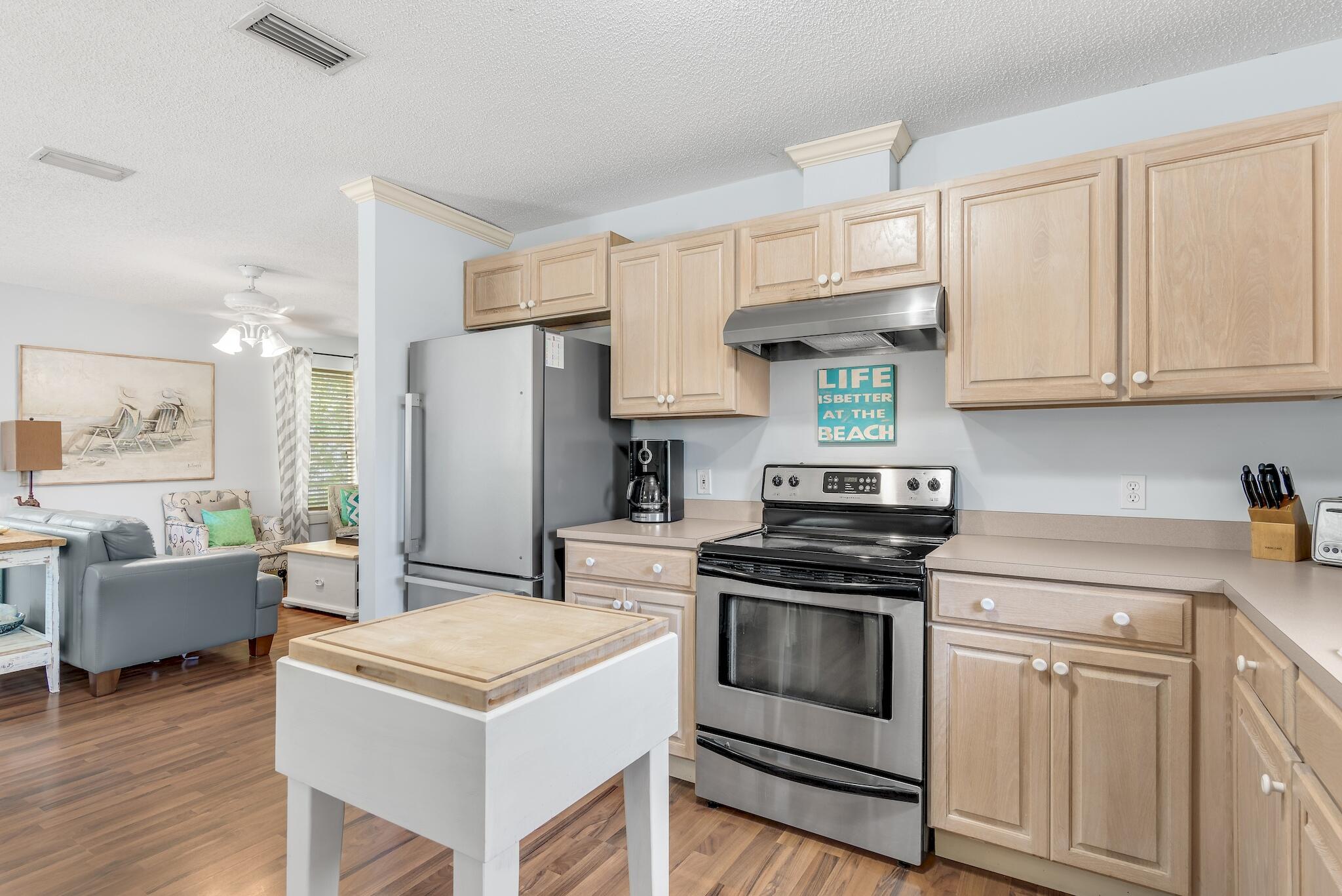 WOODLAND BAYOU ESTATES - Residential