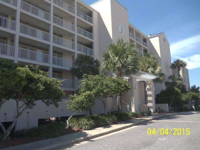 Auction Listing. An affordable opportunity for one of the best views & developments in DestinMagnolia House. Unit is located in the center of building overlooking the pool & hot tub, with fantastic views of the East Pass & Jetties. Unit has new carpet, fresh paint, new appliances and new water heater. Destin Pointe offers 39 acres with over 3000 feet of beach frontage on the Gulf and the East Pass, 24 hour security, the Village Green, 2 freshwater lakes, 2 swimming pools and hot tub, gas grilling area, lighted tennis courts, shuffleboard, basketball, on-site management, pedestrian friendly sidewalks and streets. $195/yr Holiday Isle Improvement Association plus $50 new buyer fee. $913.85/qtr Destin Pointe plus $150 new buyer fee. $1,093.81/qtr Magnolia House plus $100 new buyer fee.