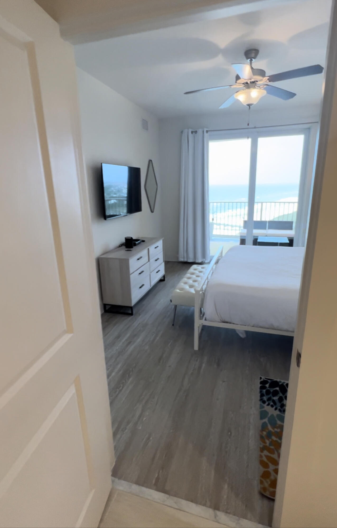 CALYPSO RESORT & TOWERS III - Residential