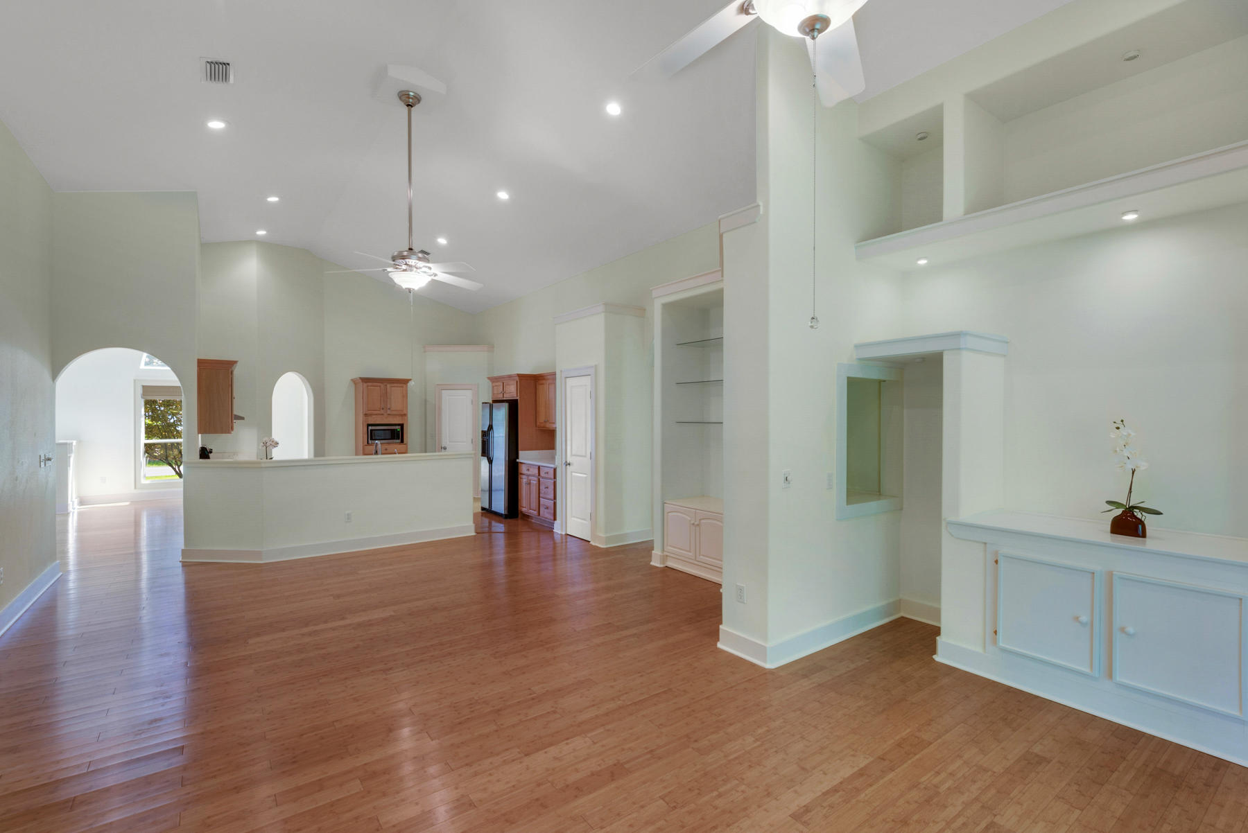 DRIFTWOOD SHORES - Residential