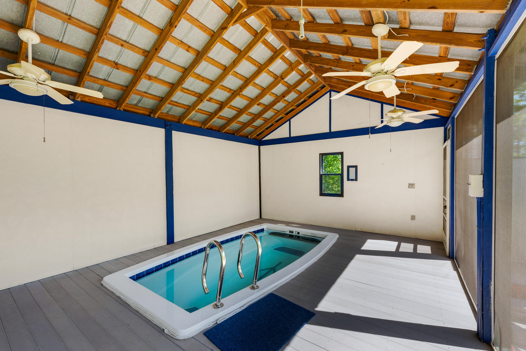 DRIFTWOOD SHORES - Residential