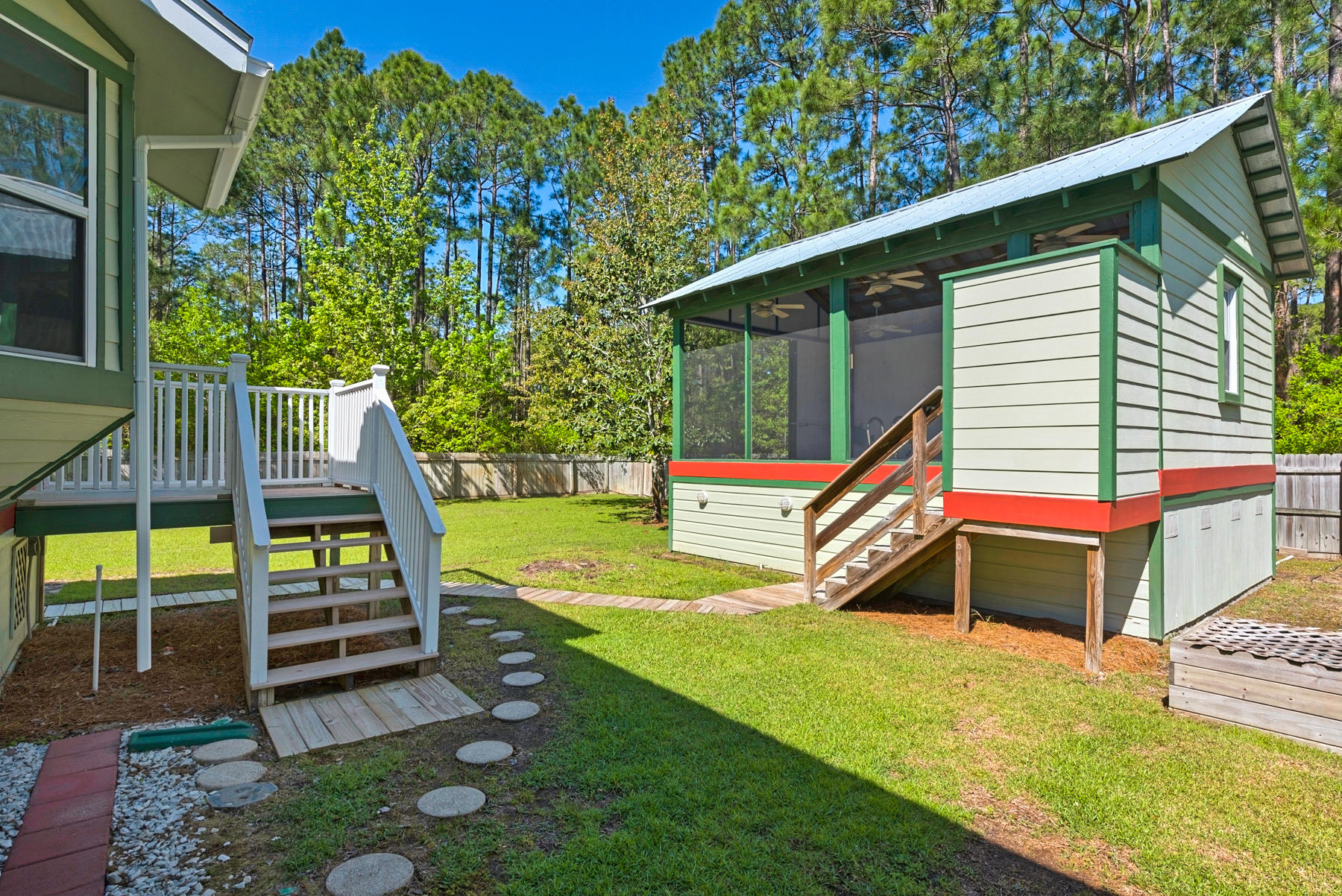 DRIFTWOOD SHORES - Residential