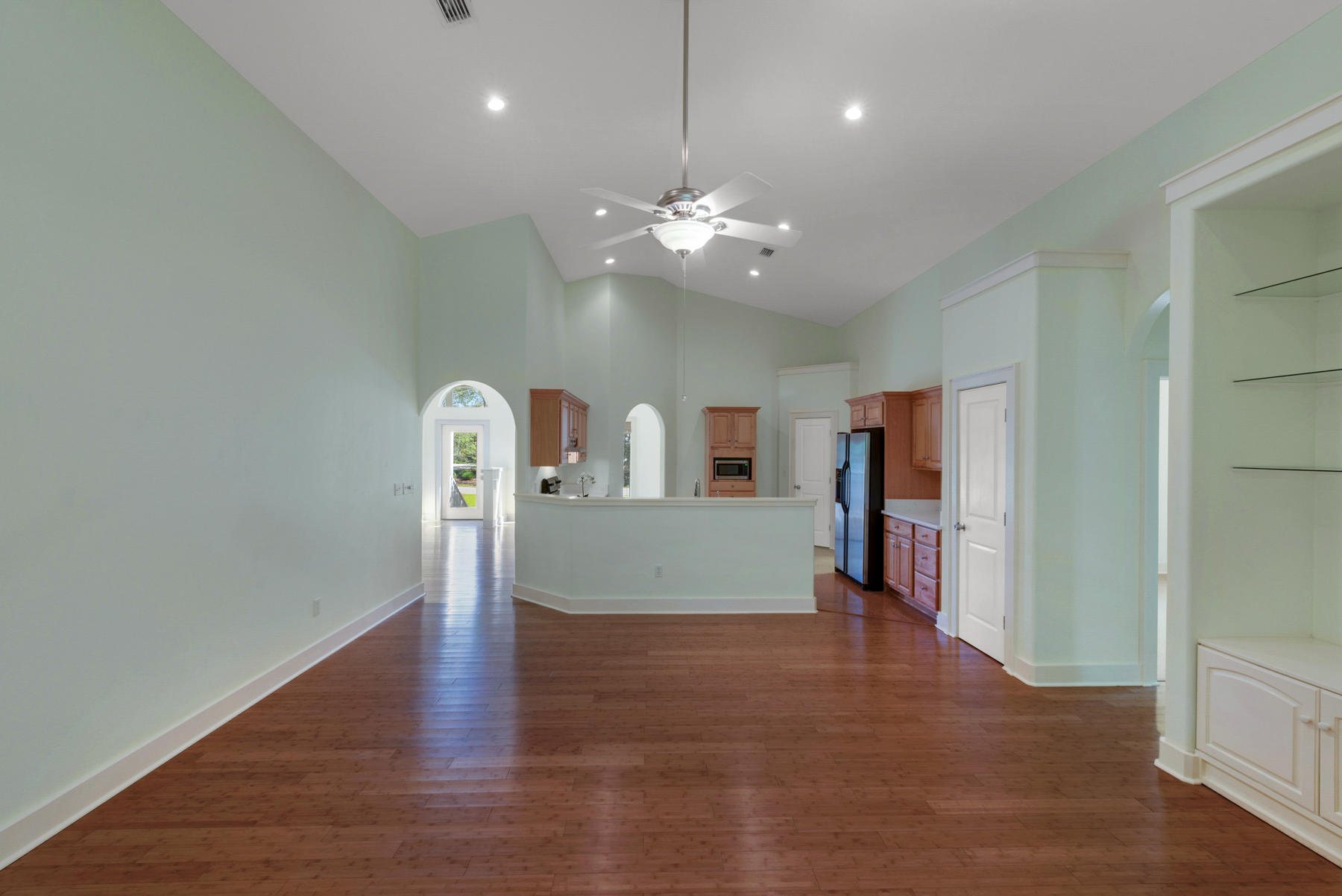 DRIFTWOOD SHORES - Residential