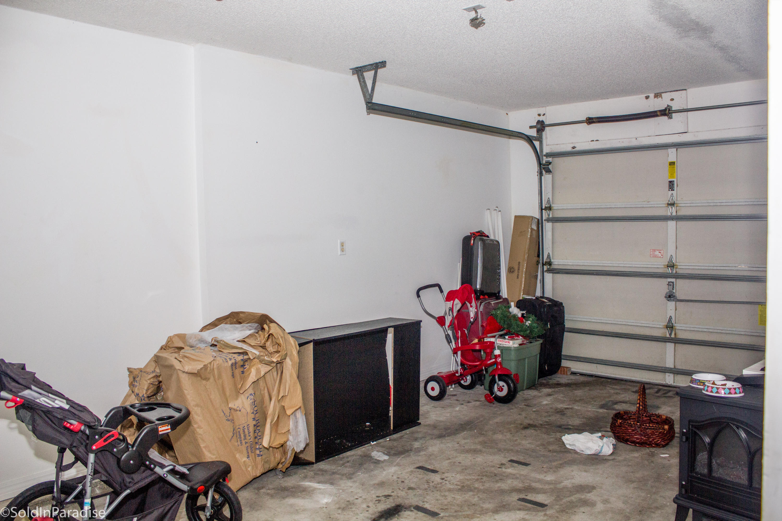 DOMENICAS COVE T/H - Residential