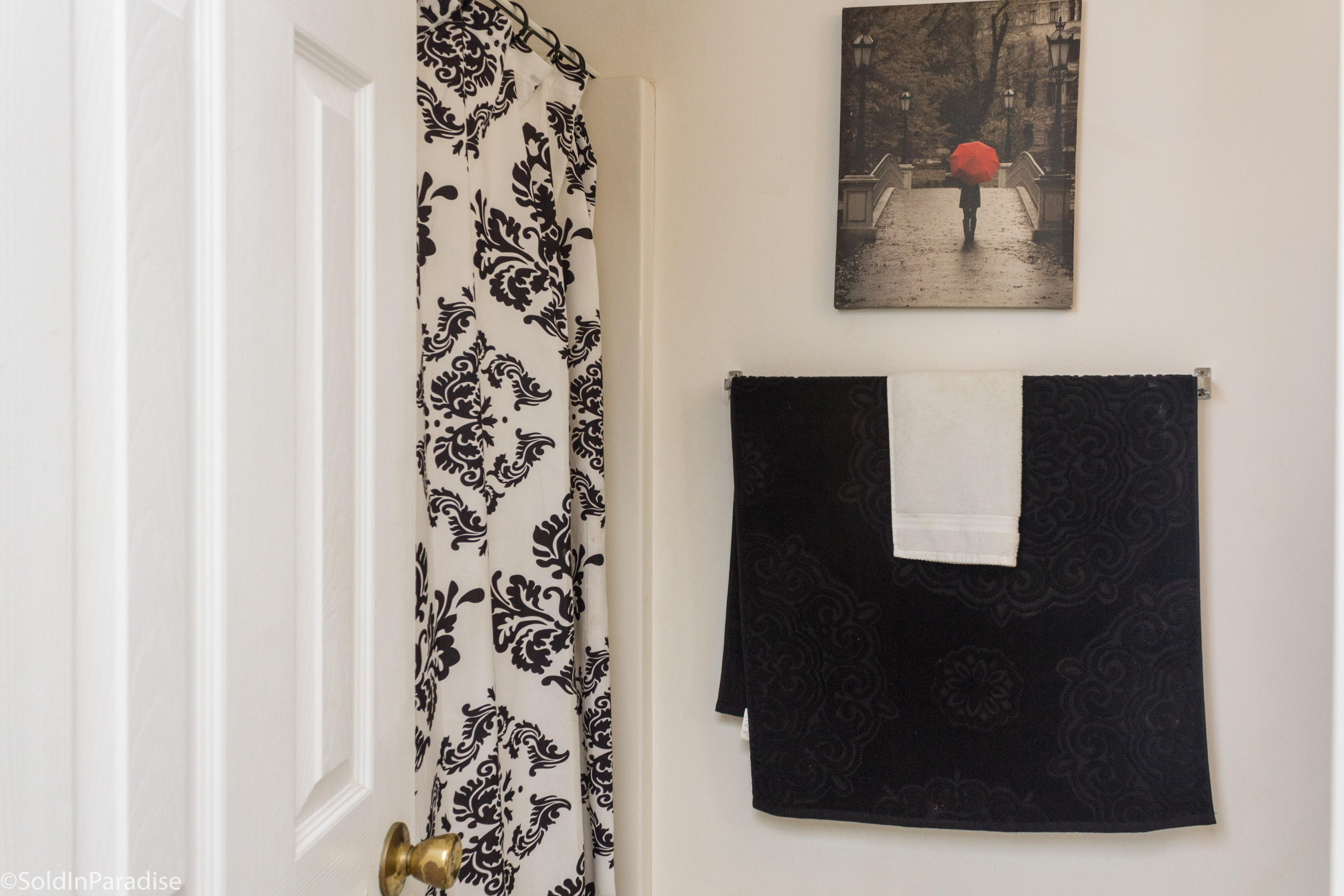 DOMENICAS COVE T/H - Residential