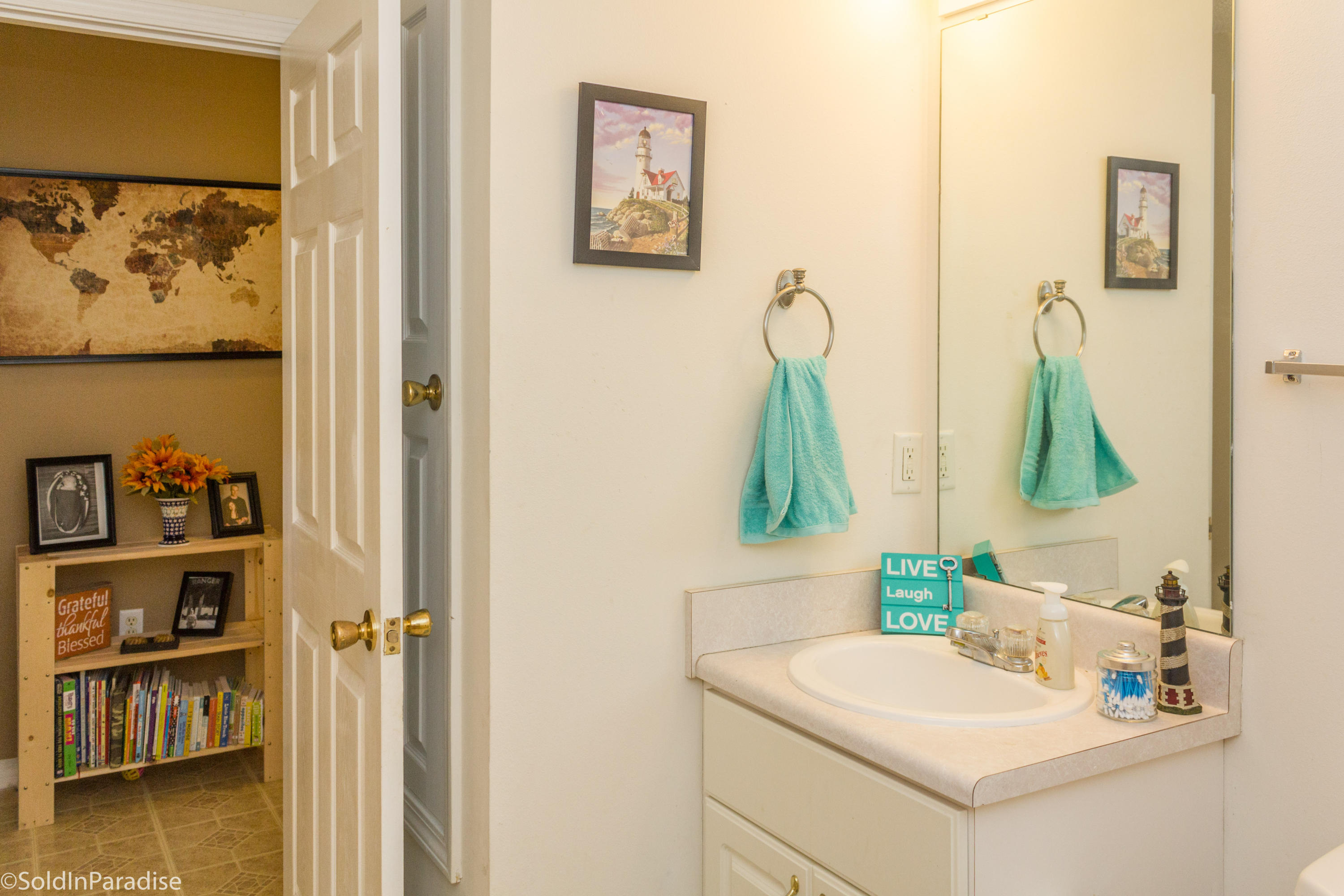 DOMENICAS COVE T/H - Residential