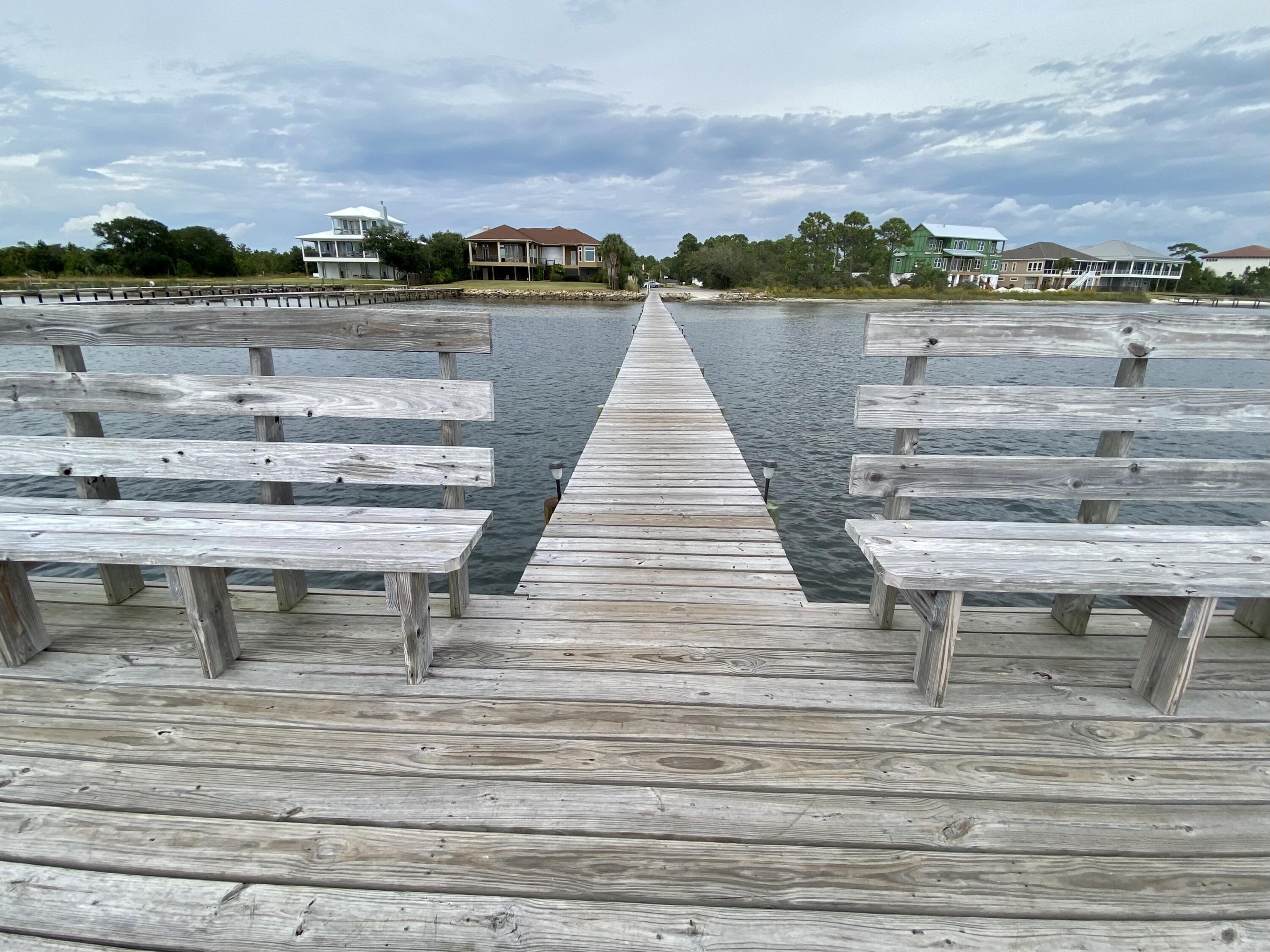 SMUGGLERS COVE - Land