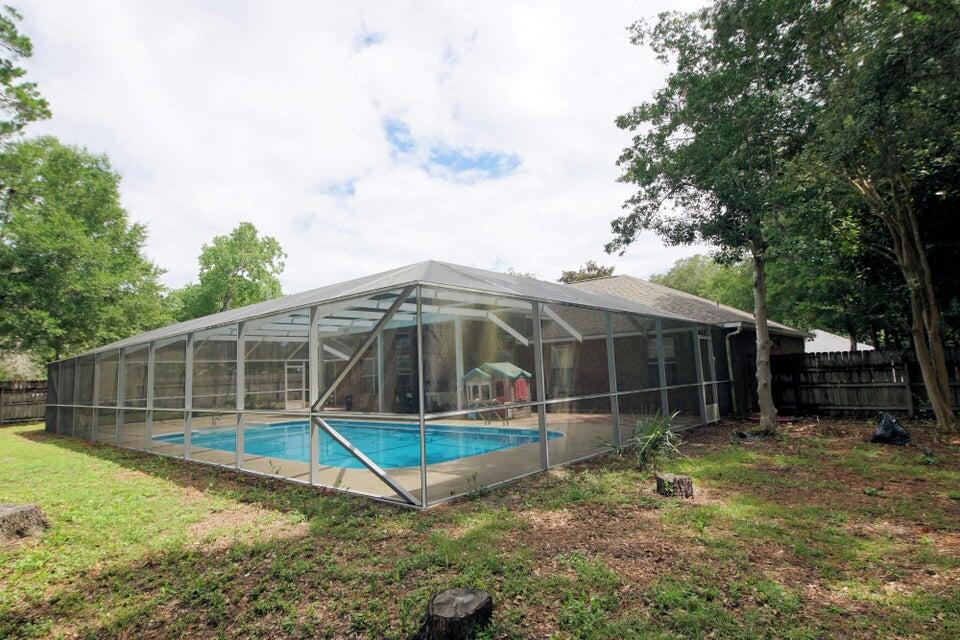 ROCKY BAYOU ESTATES 12B - Residential Lease