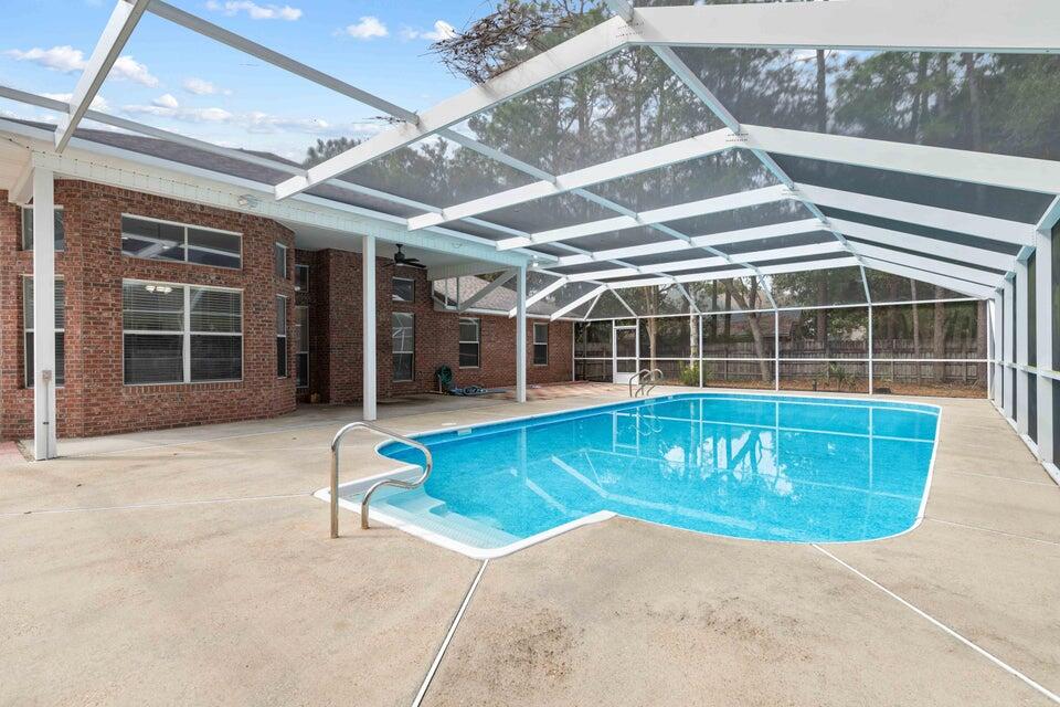 ROCKY BAYOU ESTATES 12B - Residential Lease