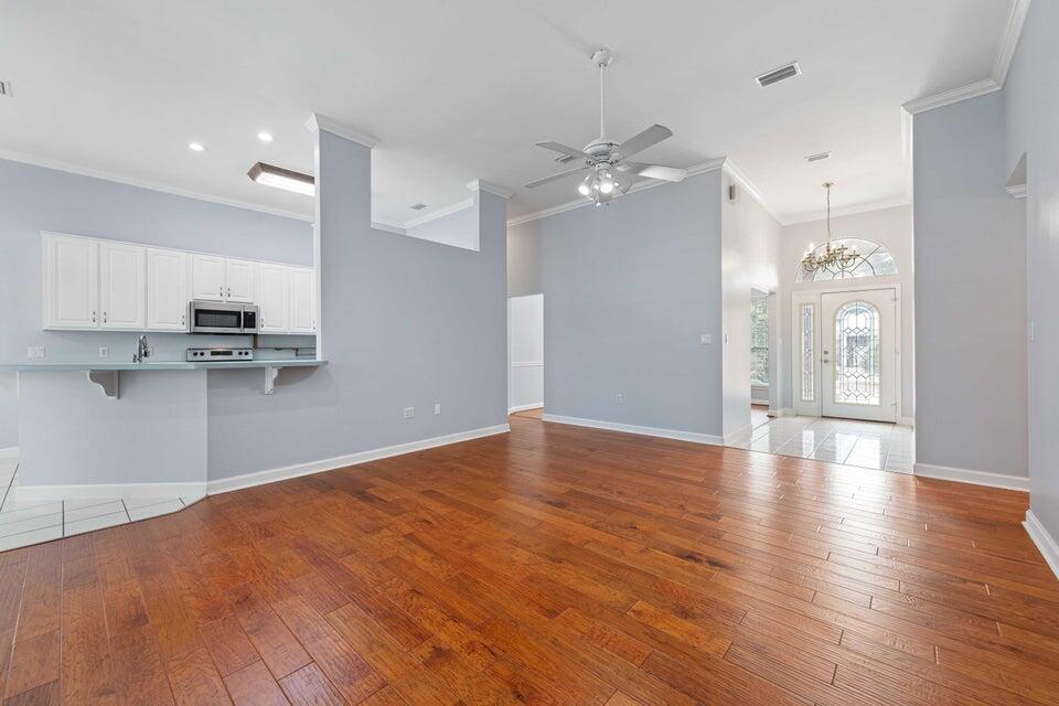 ROCKY BAYOU ESTATES 12B - Residential Lease