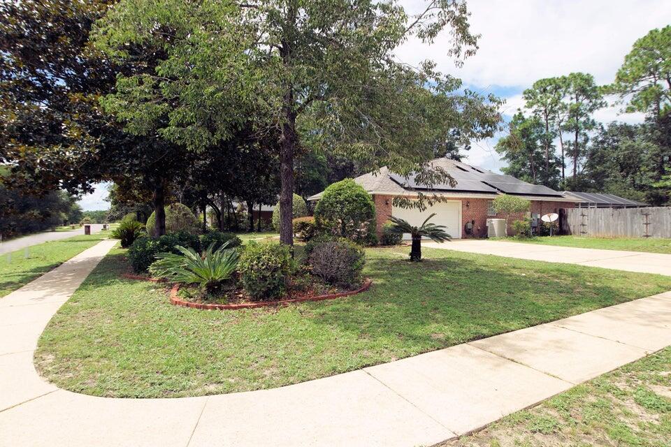 ROCKY BAYOU ESTATES 12B - Residential Lease