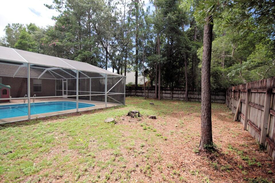 ROCKY BAYOU ESTATES 12B - Residential Lease