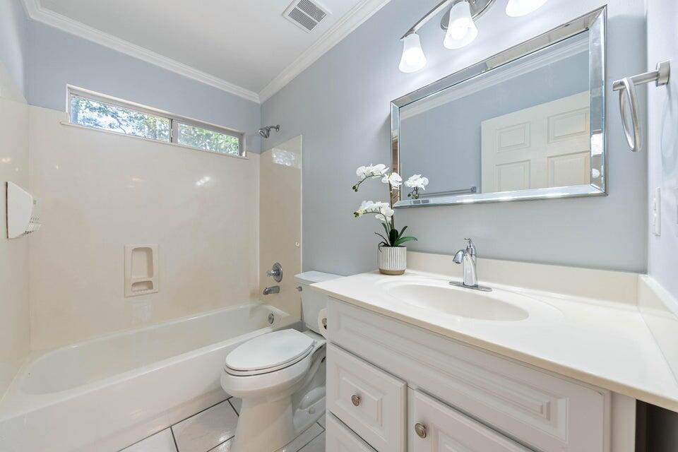 ROCKY BAYOU ESTATES 12B - Residential Lease