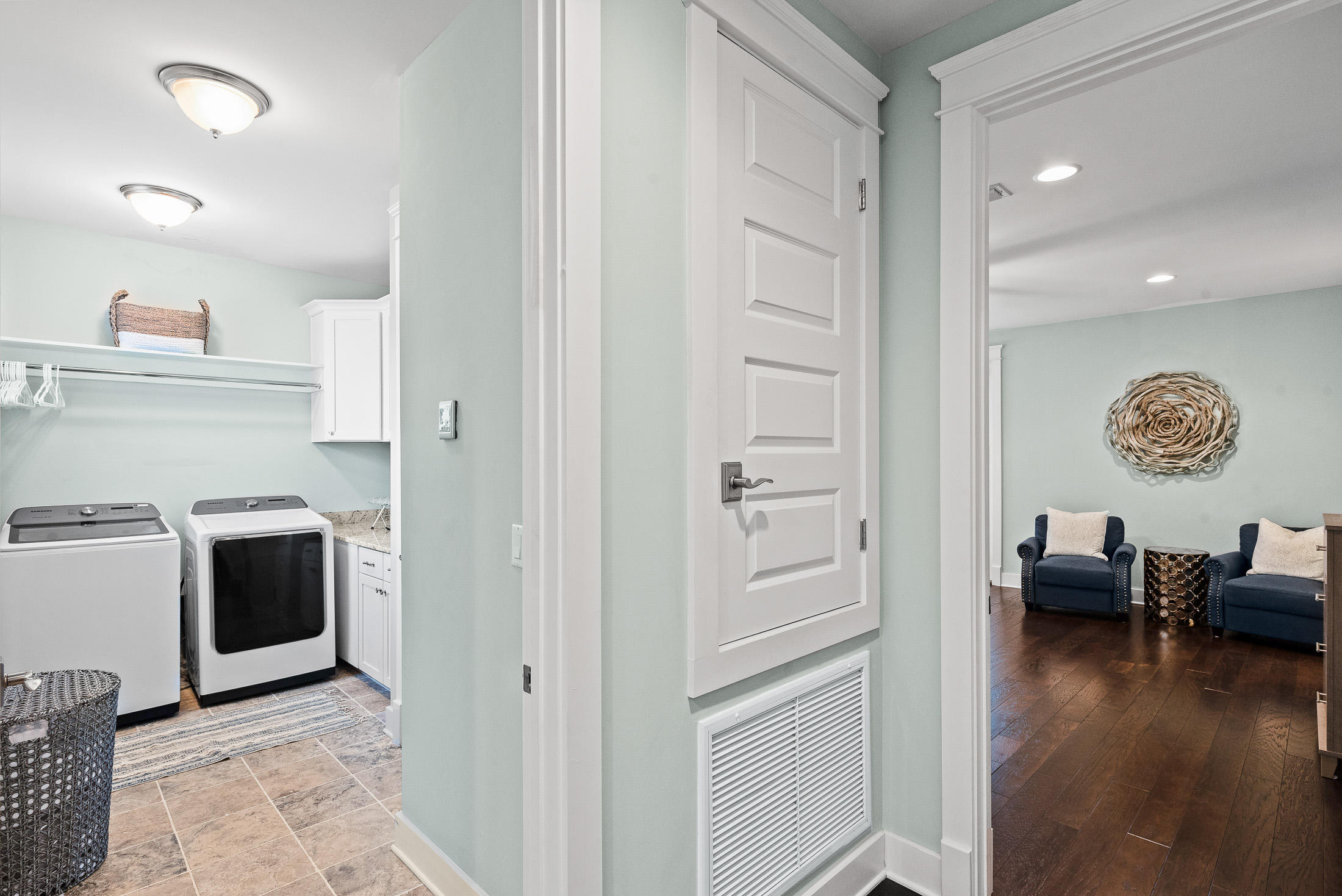 HIGHLAND PARKS - Residential