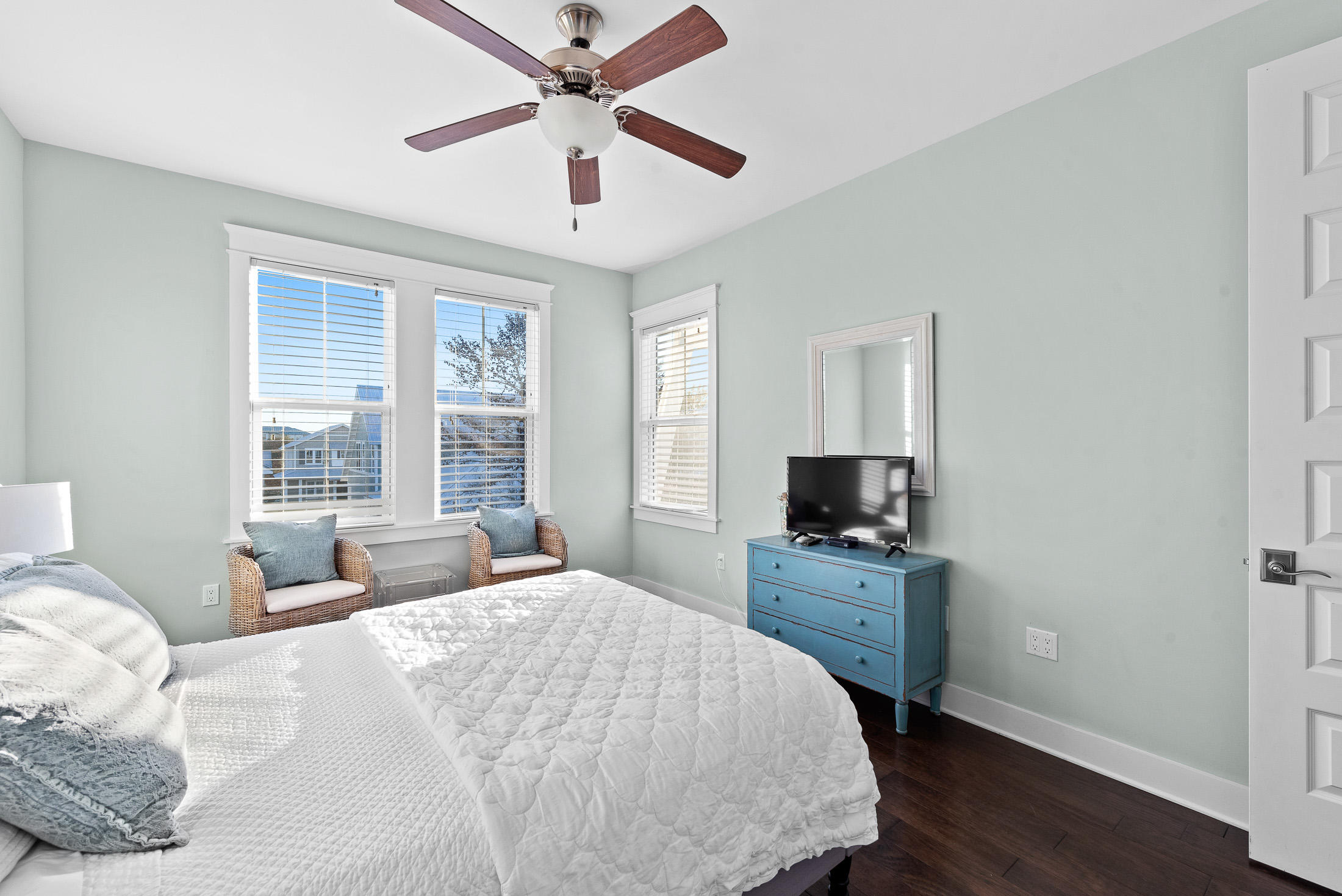 HIGHLAND PARKS - Residential