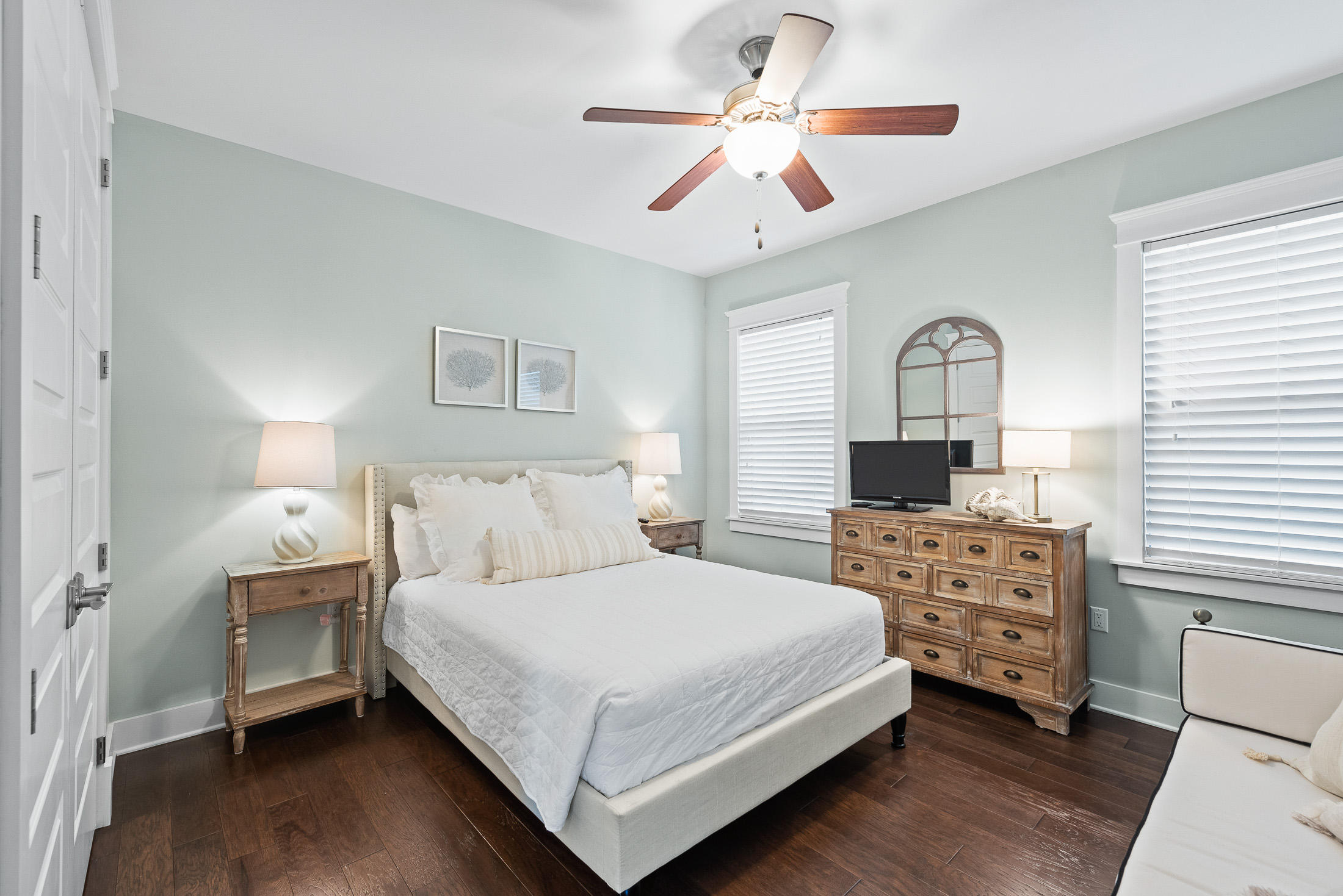 HIGHLAND PARKS - Residential