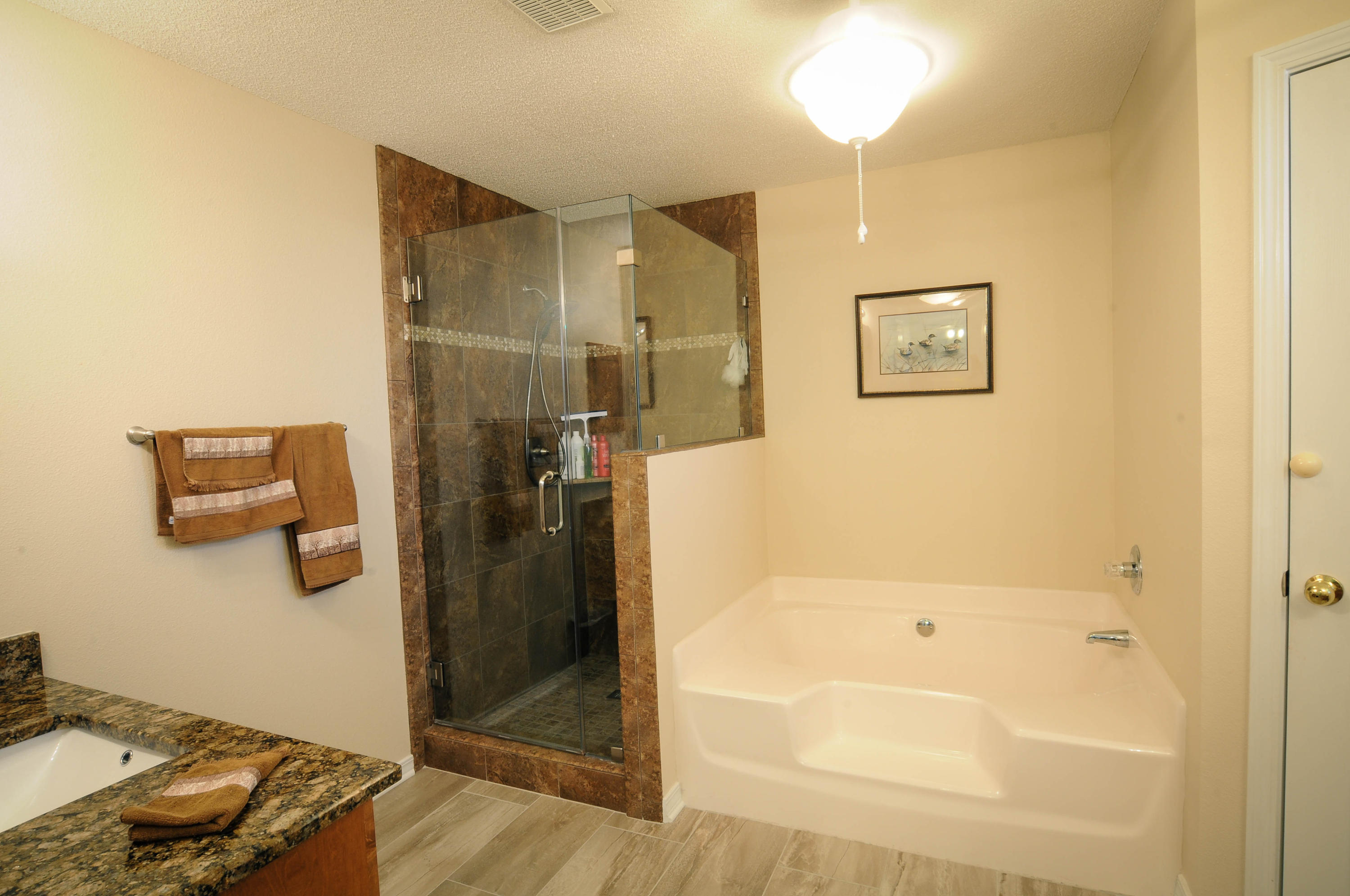 CREETWOOD PLACE - Residential