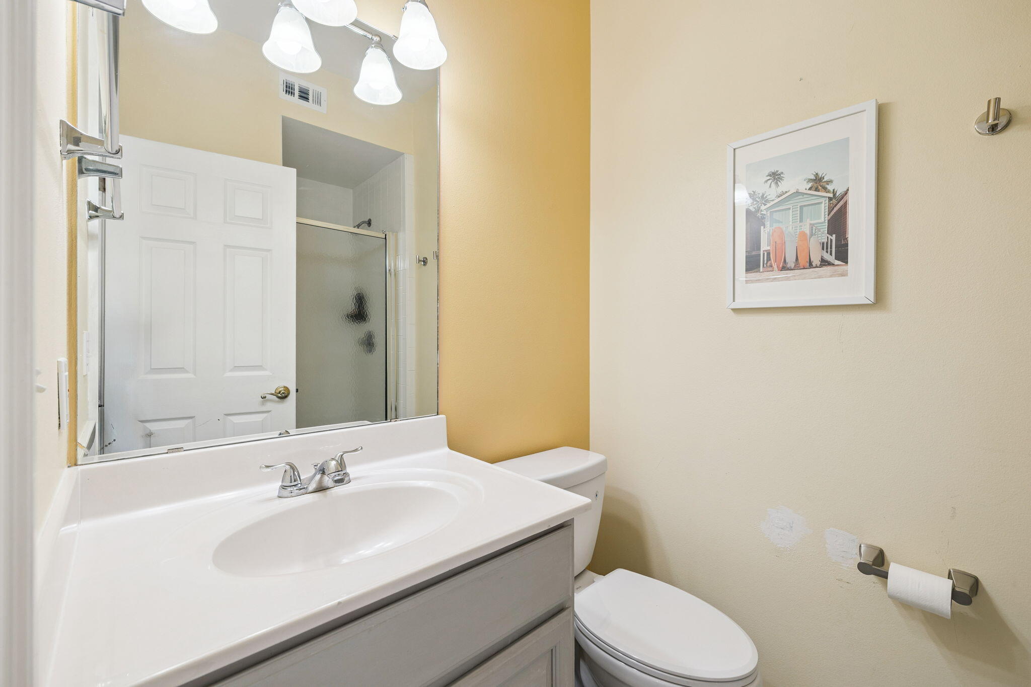 CRYSTAL SHORES - Residential