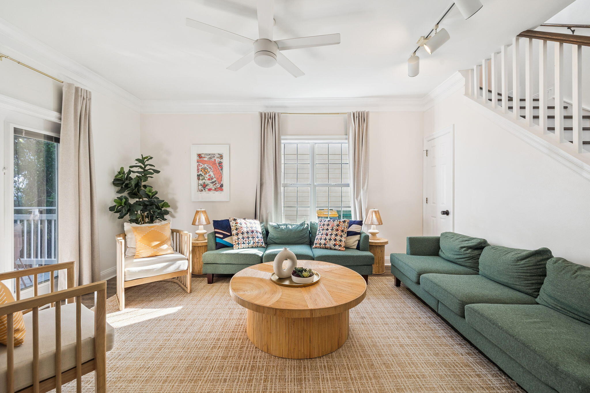 CRYSTAL SHORES - Residential