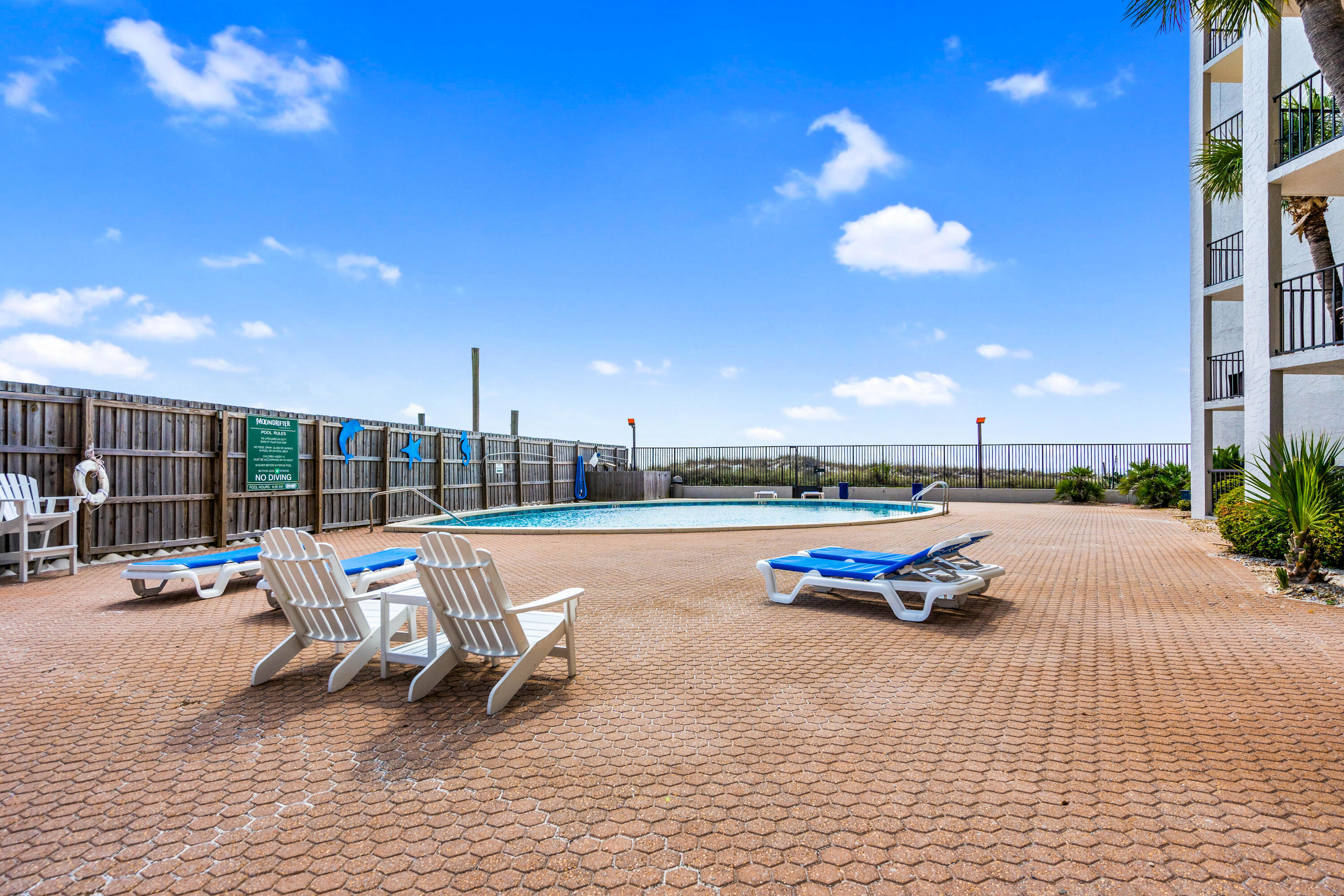 Moondrifter - Residential