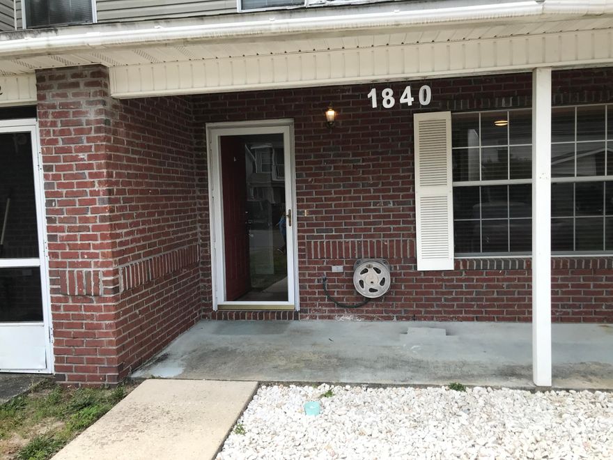 3 bedroom 2 and half bath town home in a great location. Master bath has double vanity Screened in back patio with a fenced back yard.
