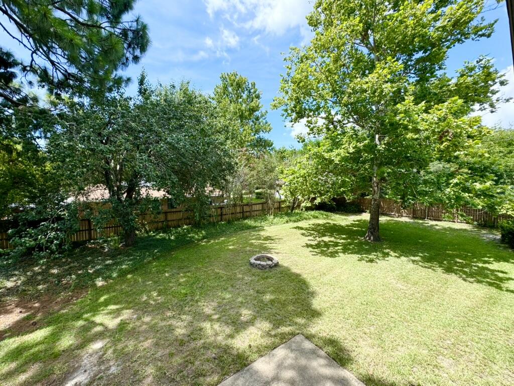 RAINTREE ESTATES - Residential Lease
