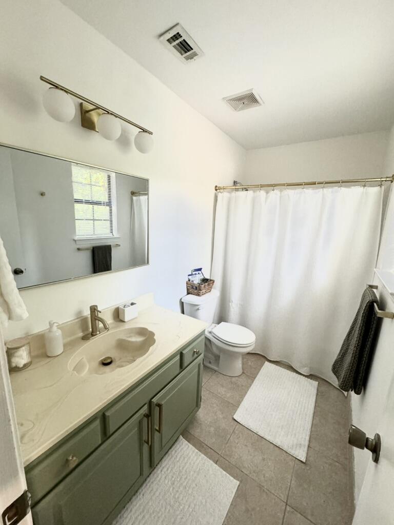 RAINTREE ESTATES - Residential Lease