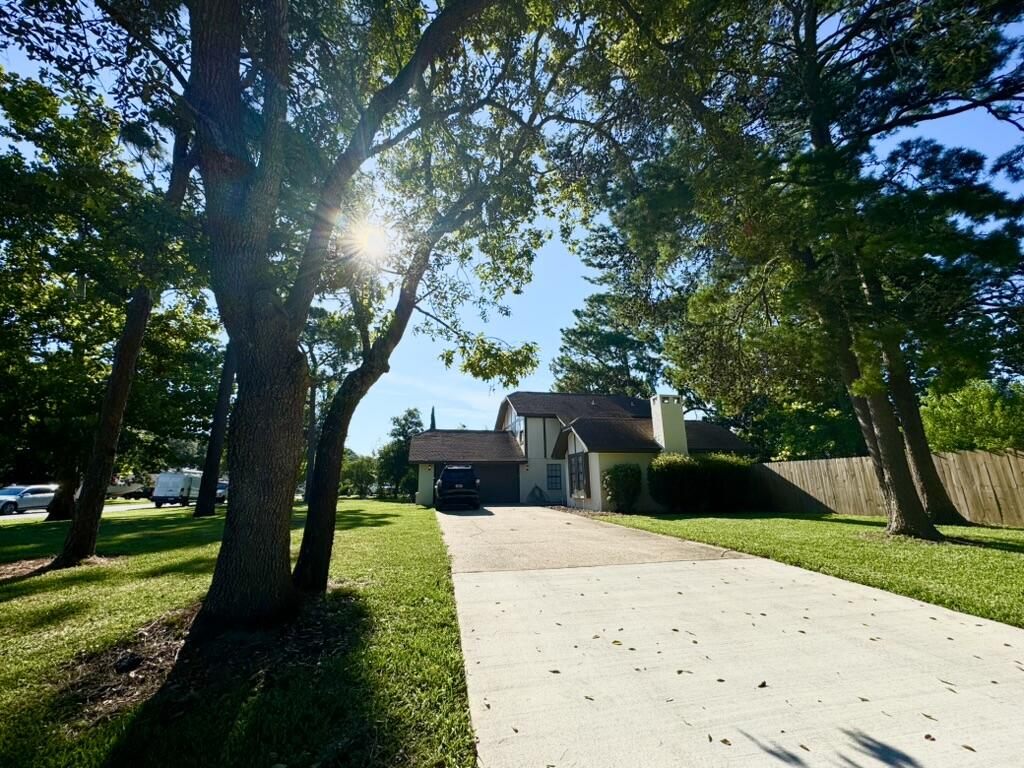 RAINTREE ESTATES - Residential Lease