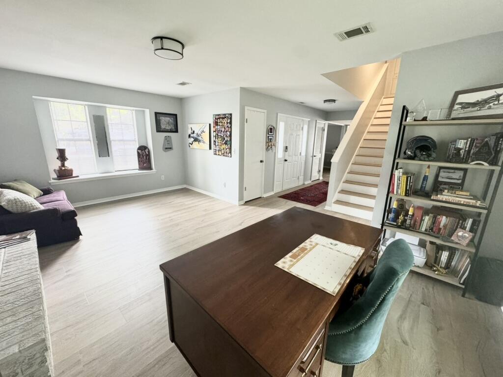 RAINTREE ESTATES - Residential Lease