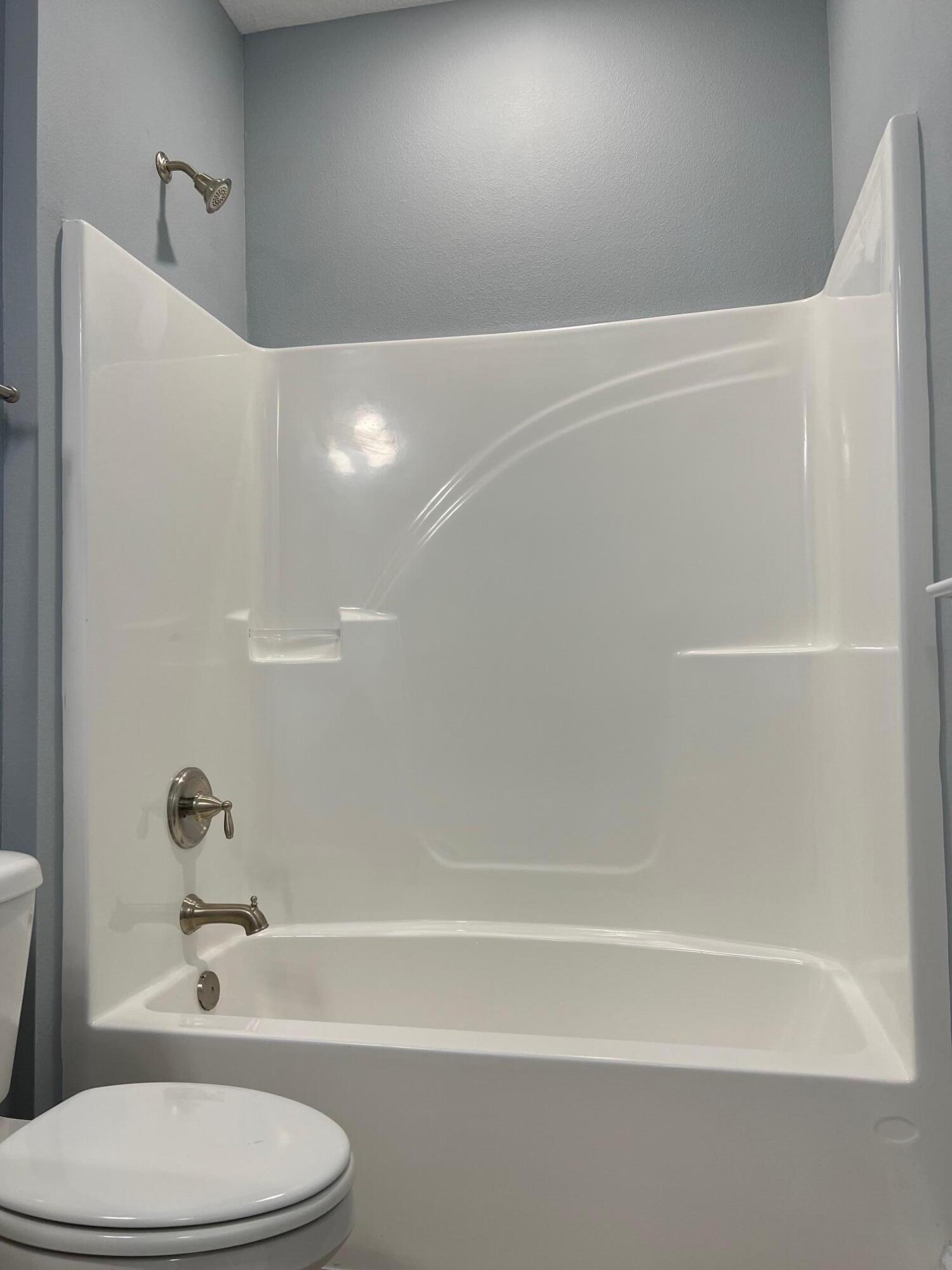 LAUREL OAKS S/D - Residential Lease