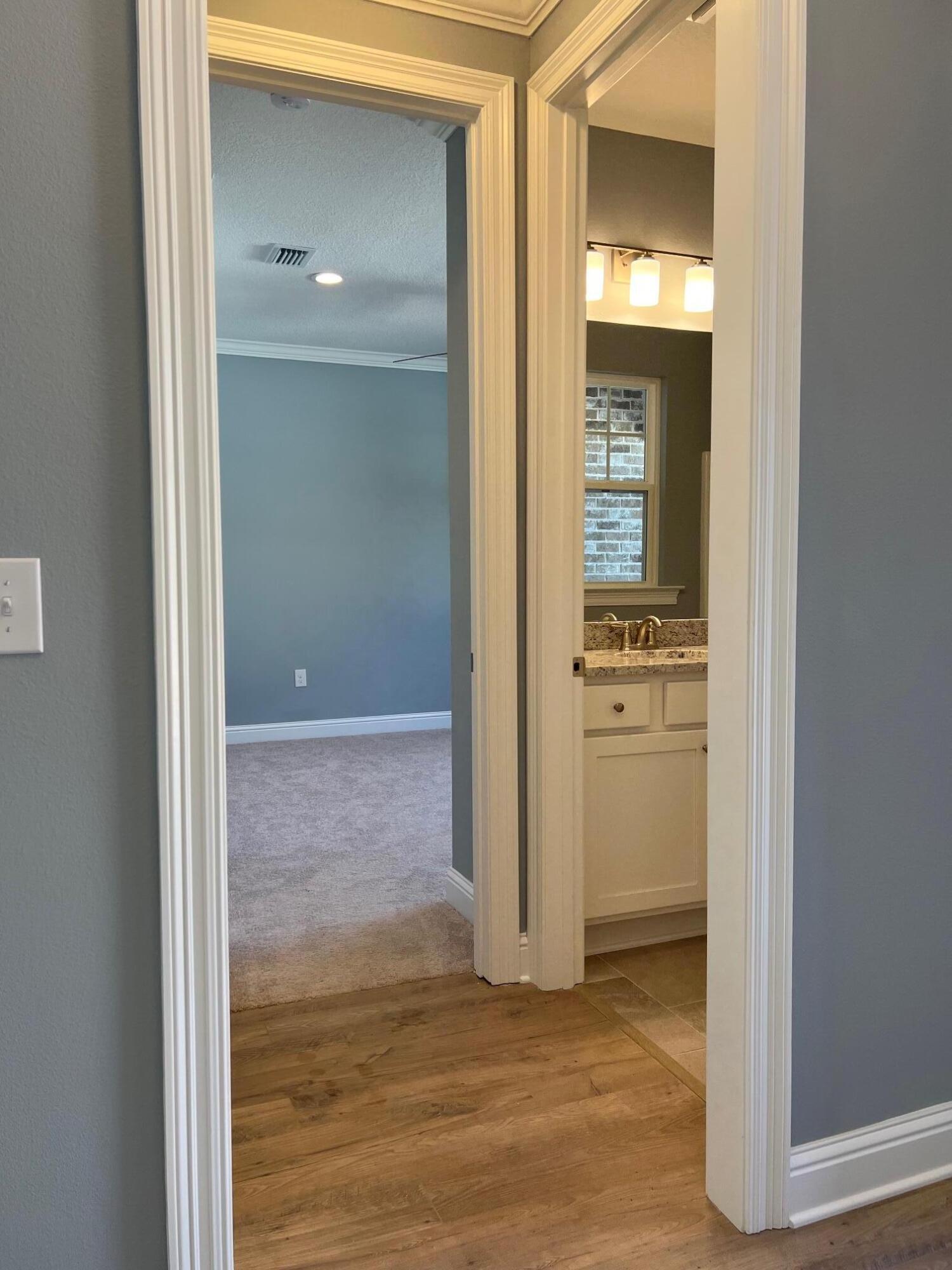 LAUREL OAKS S/D - Residential Lease