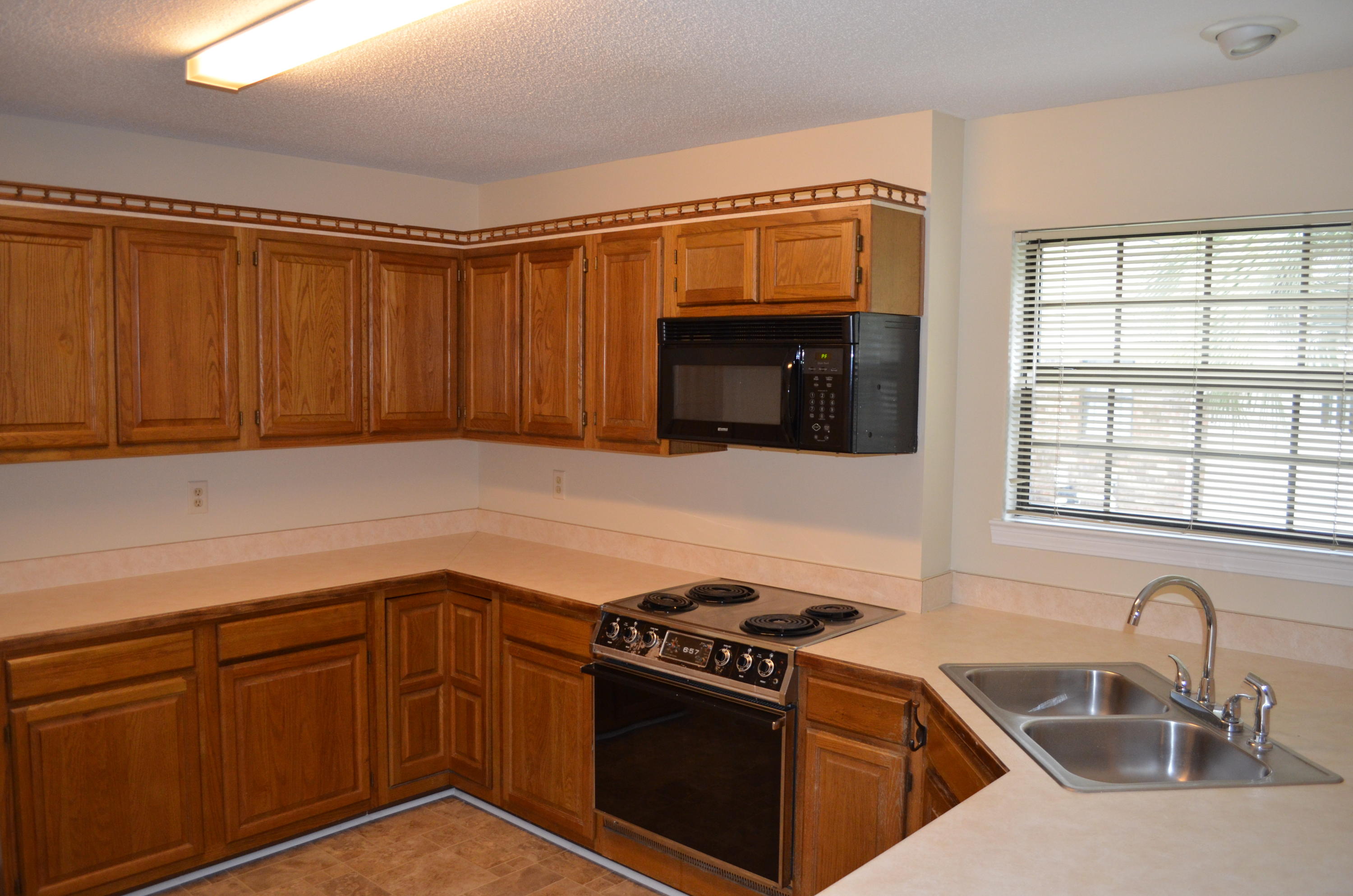 OVERBROOK 2ND ADDN - Residential Lease