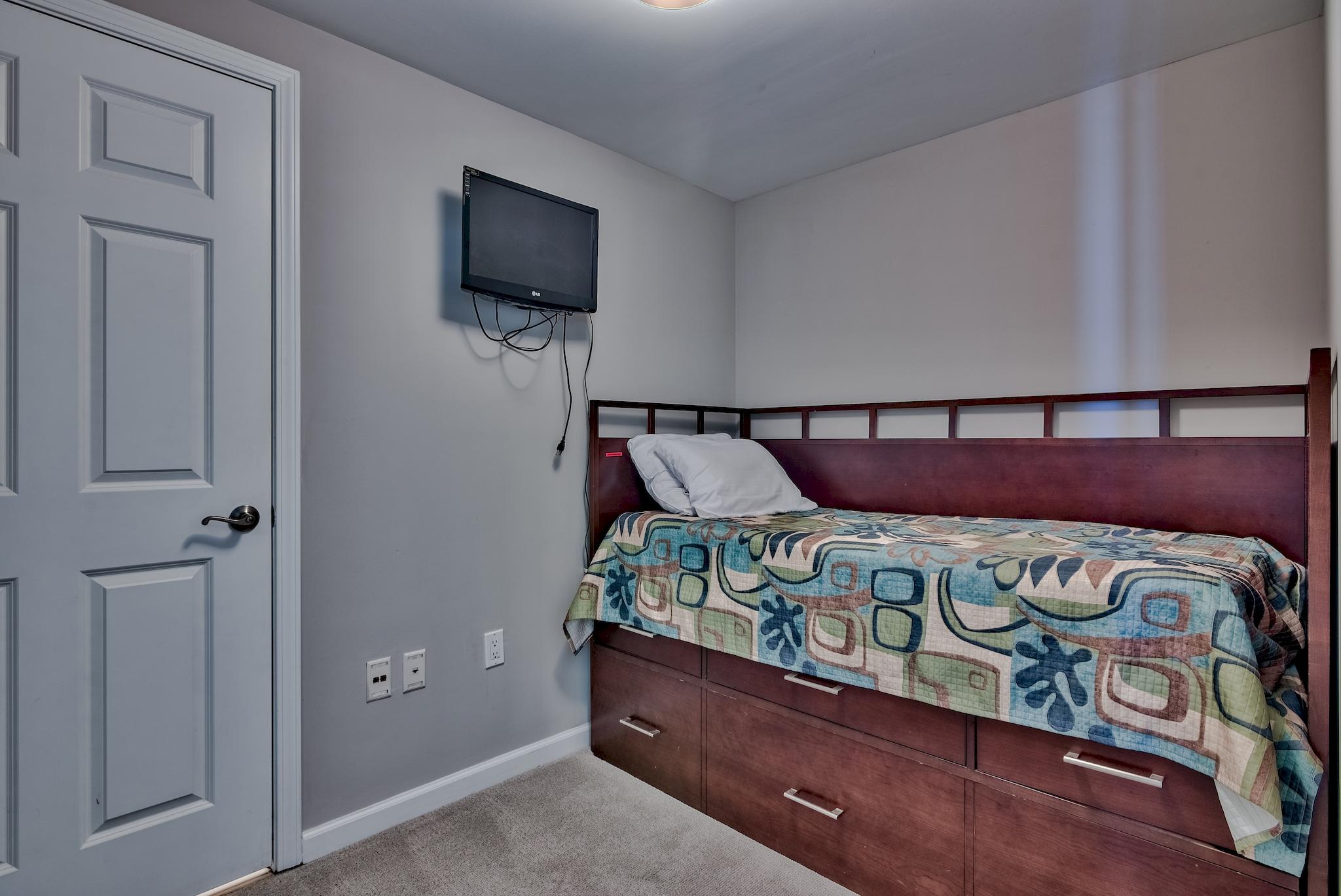 THE PALMS OF DESTIN - Residential