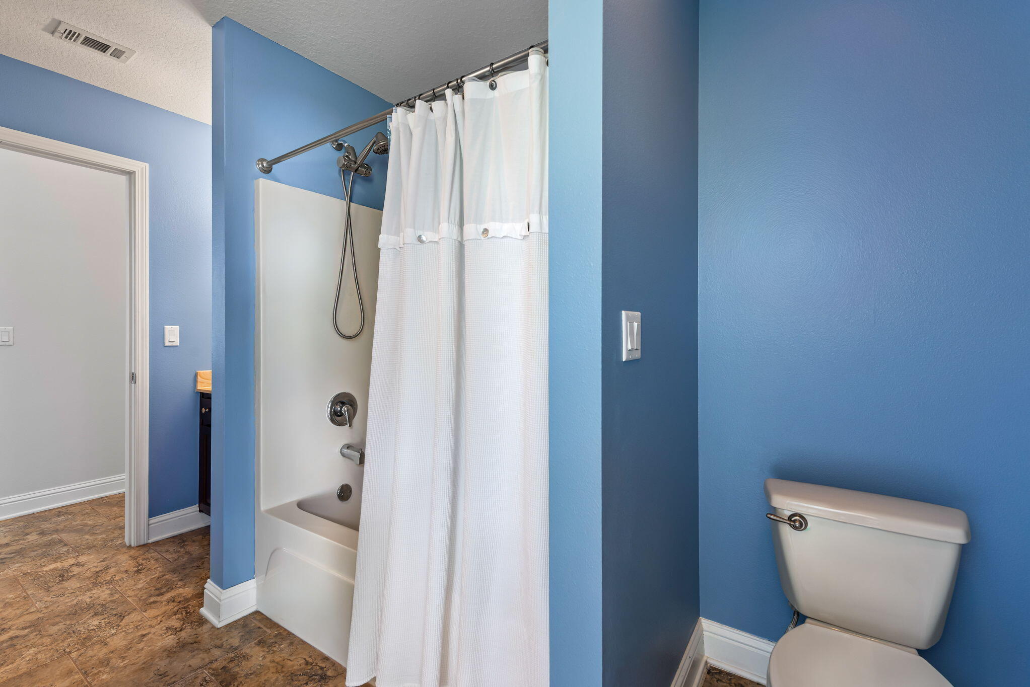 HOLLEY BY THE SEA - Residential