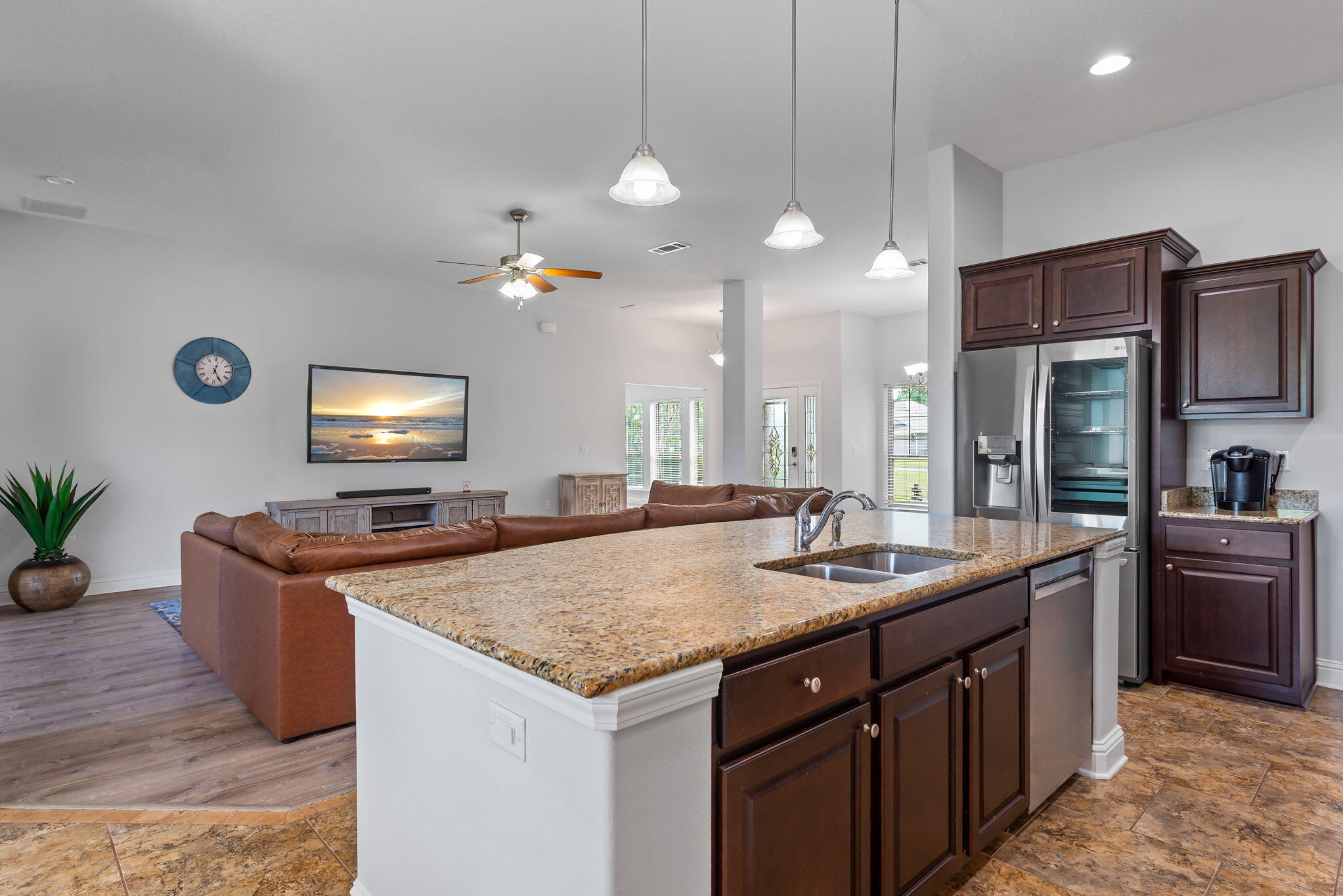 HOLLEY BY THE SEA - Residential