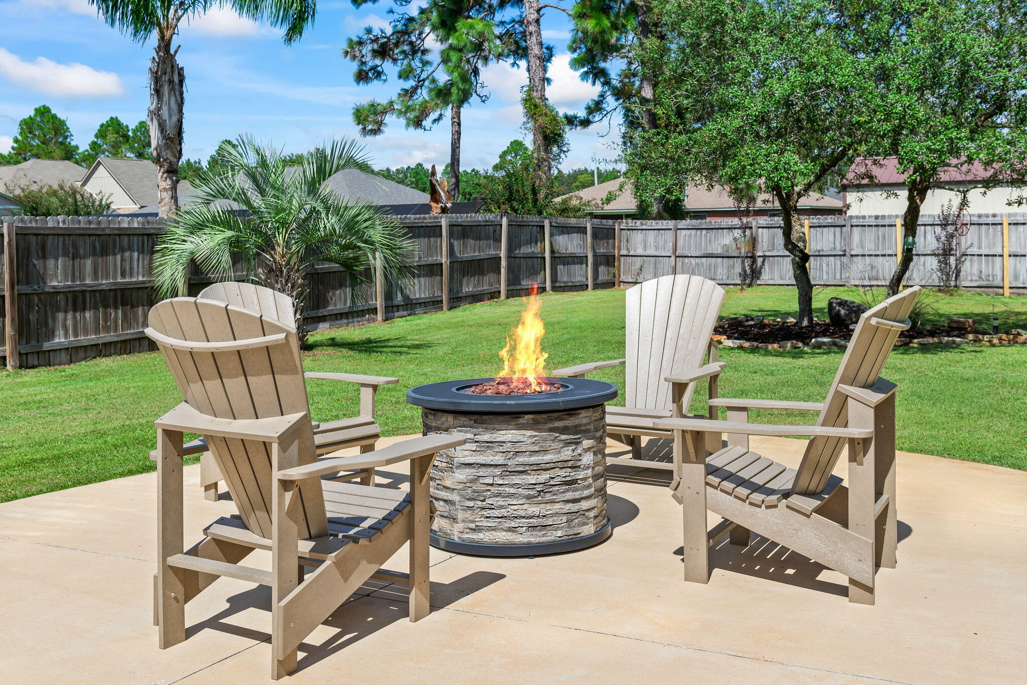 HOLLEY BY THE SEA - Residential