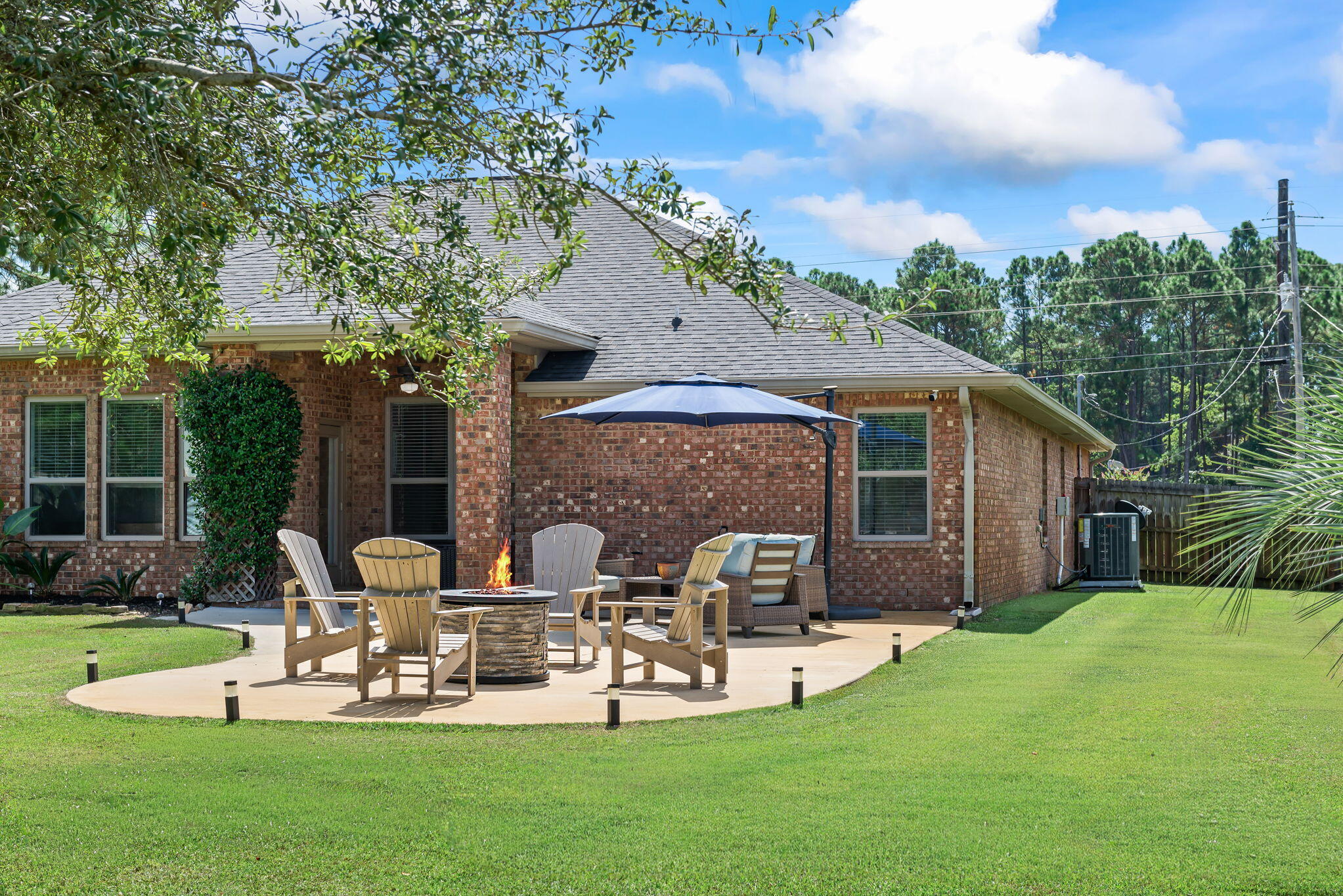 HOLLEY BY THE SEA - Residential