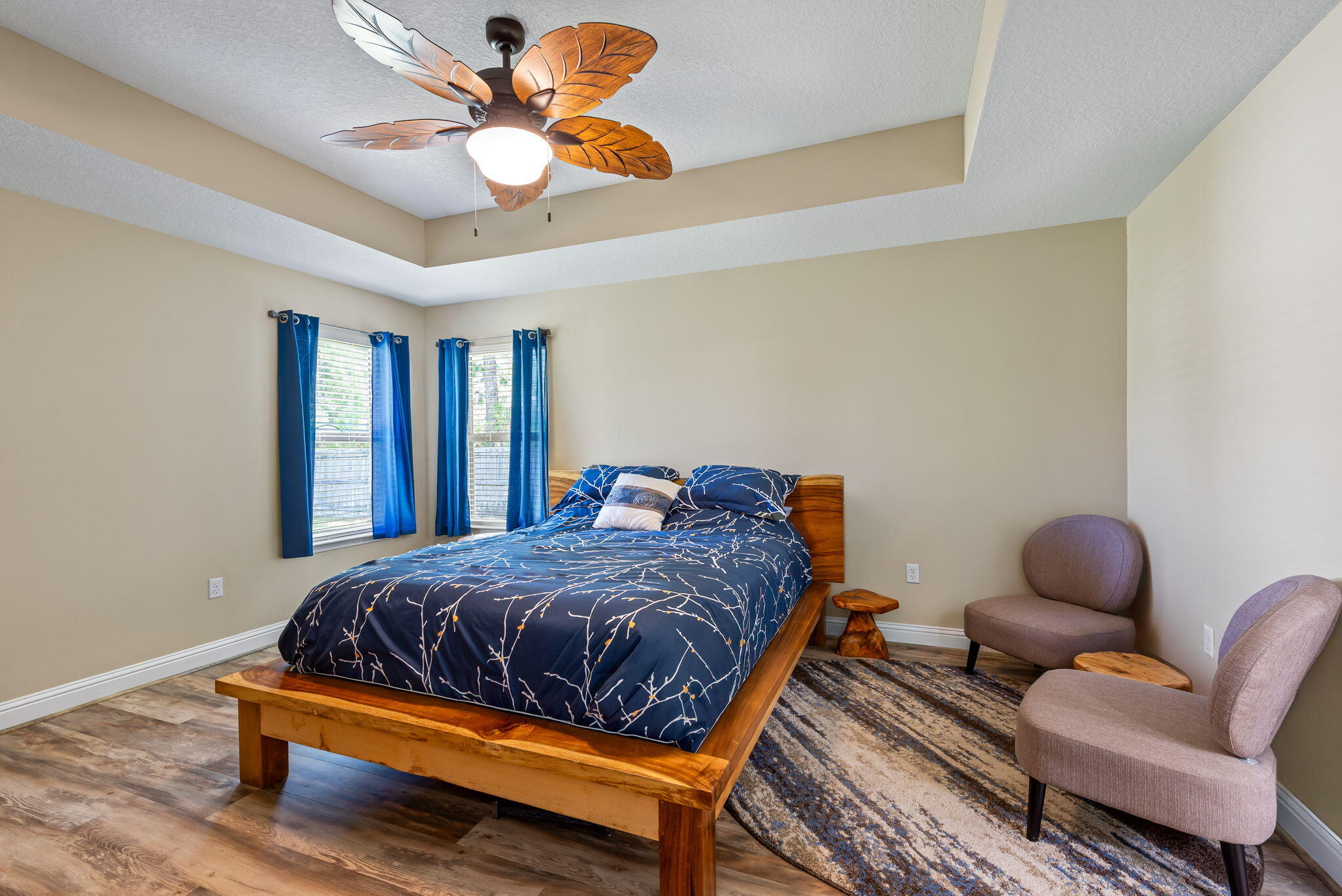HOLLEY BY THE SEA - Residential