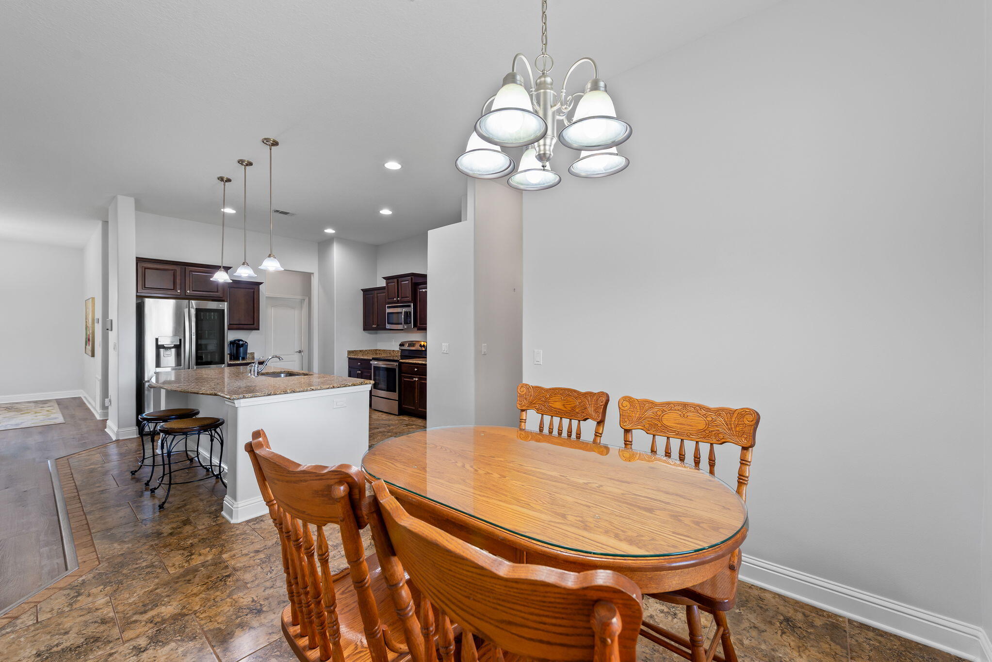 HOLLEY BY THE SEA - Residential