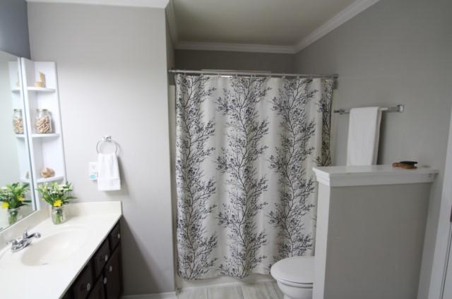 RIVERCHASE S/D PH 2 - Residential