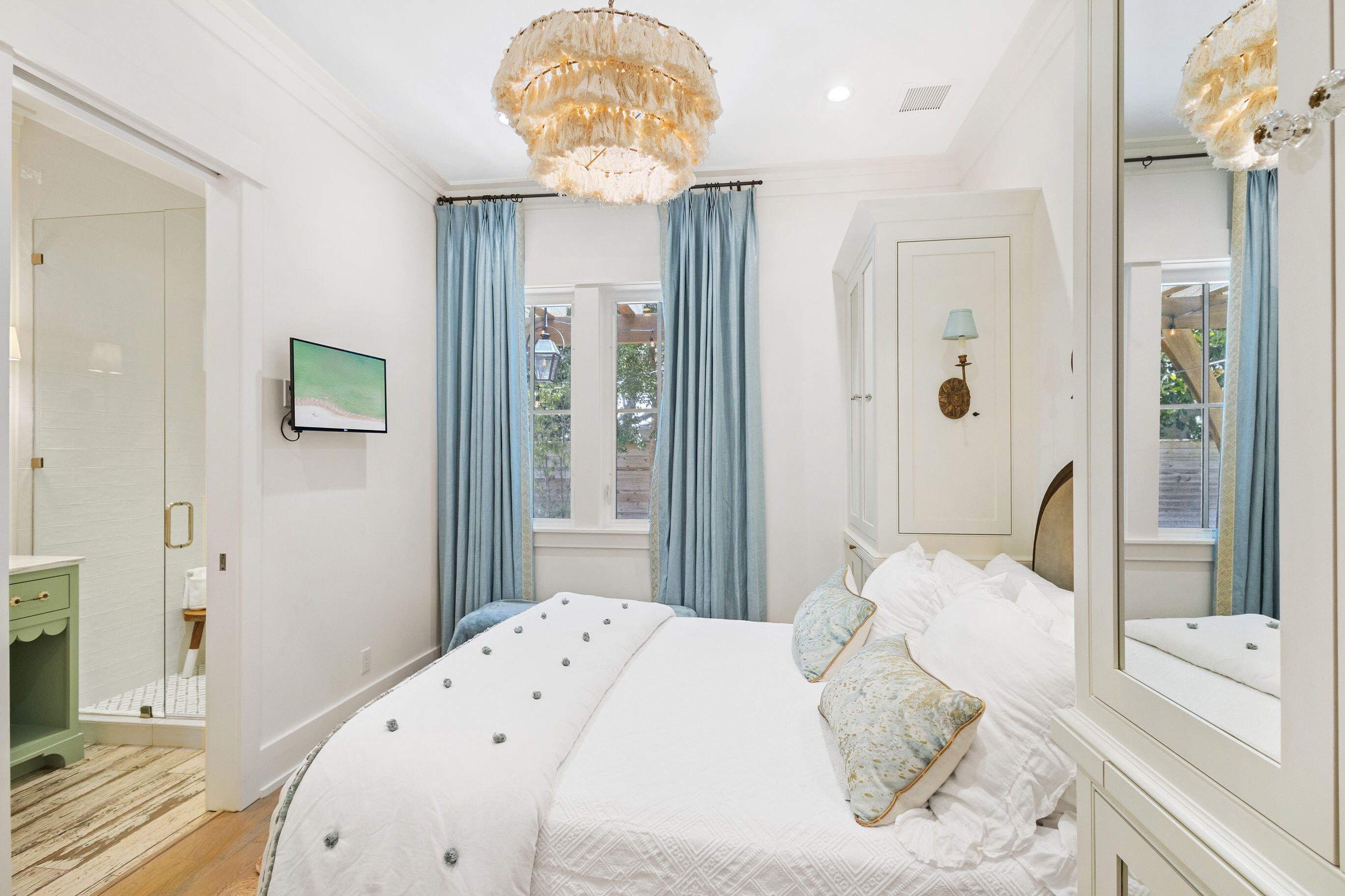 SEAGROVE 3RD ADDN - Residential
