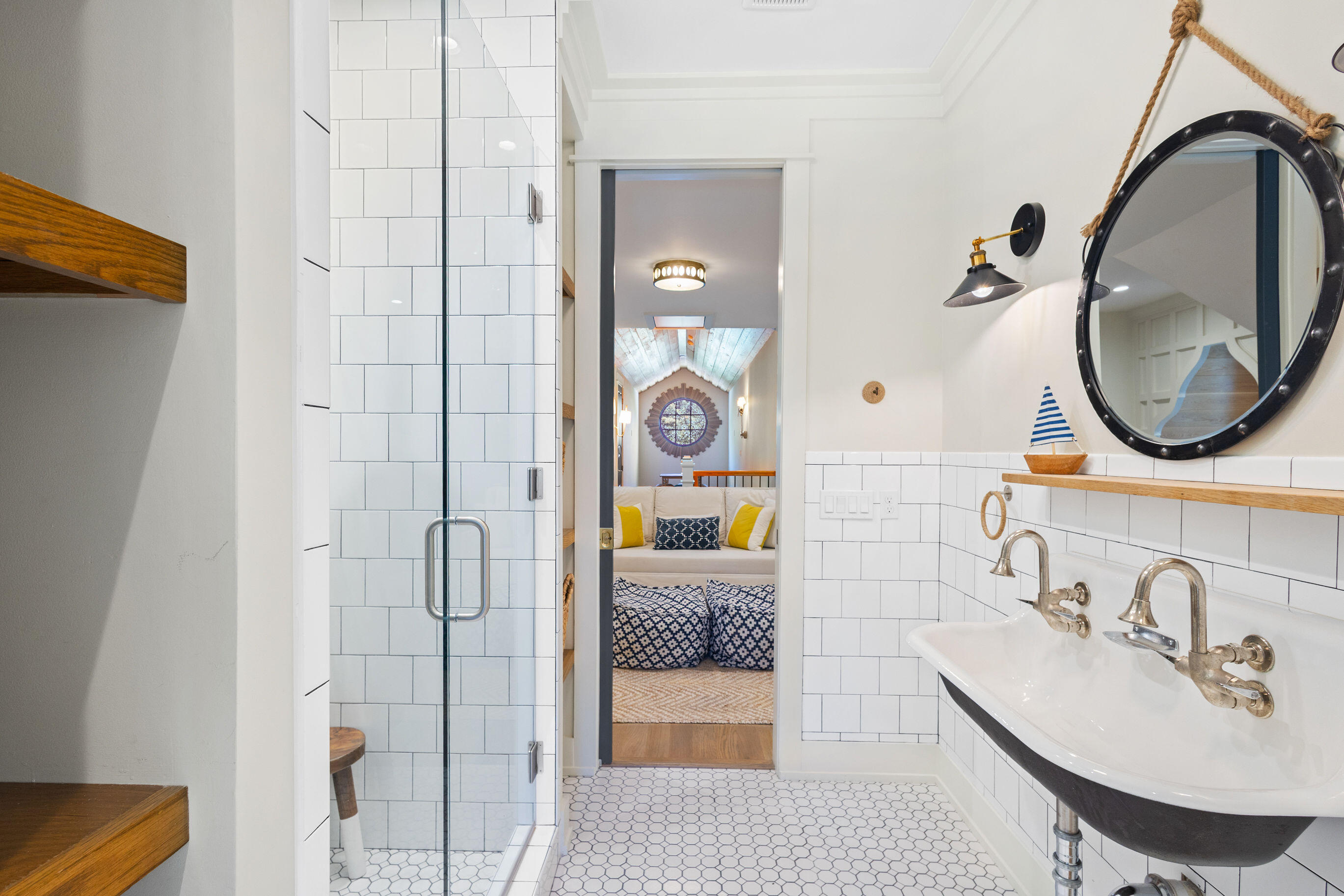 SEAGROVE 3RD ADDN - Residential