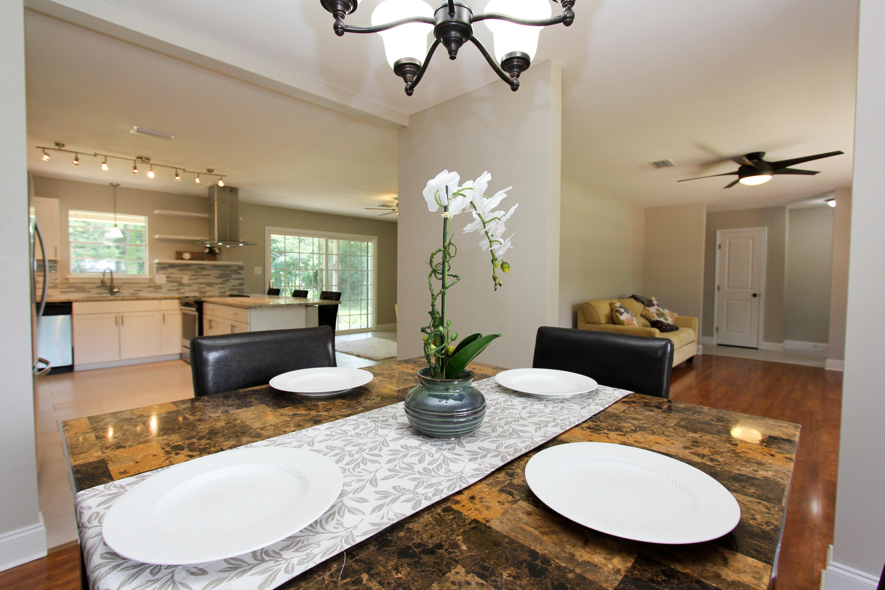 BAYOU POQUITO - Residential