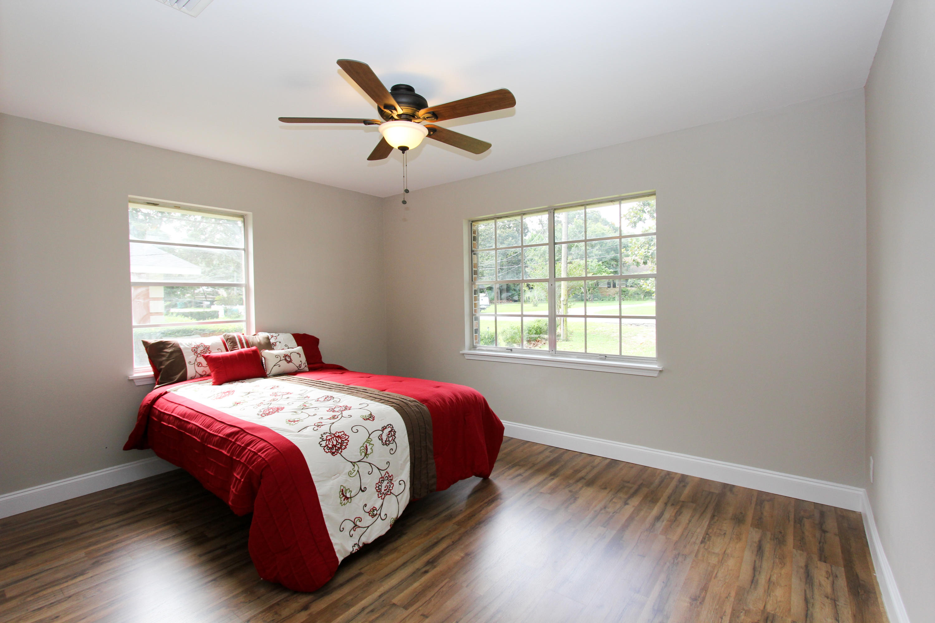 BAYOU POQUITO - Residential