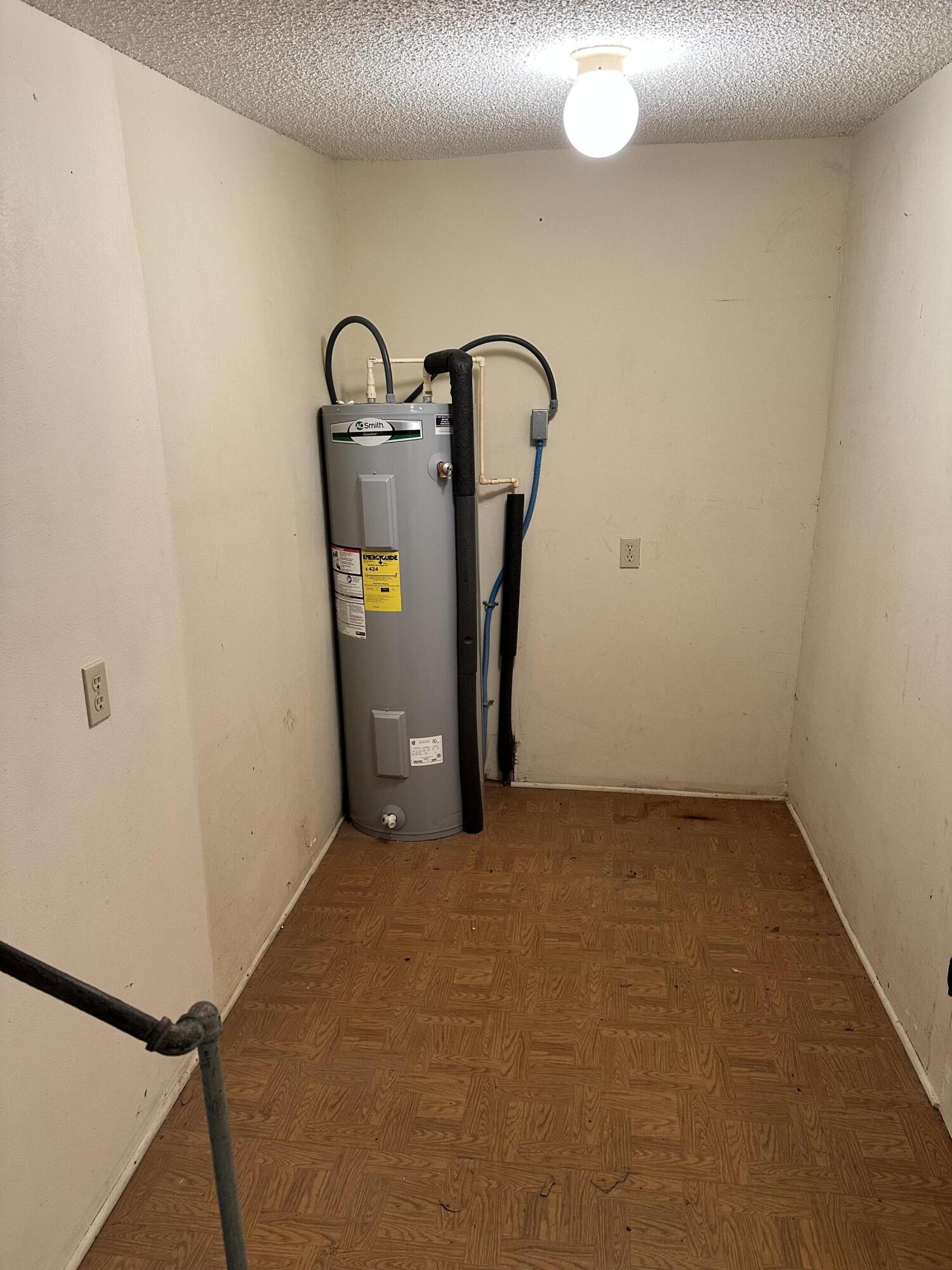 ARGYLE ACRES UNIT 2 - Residential