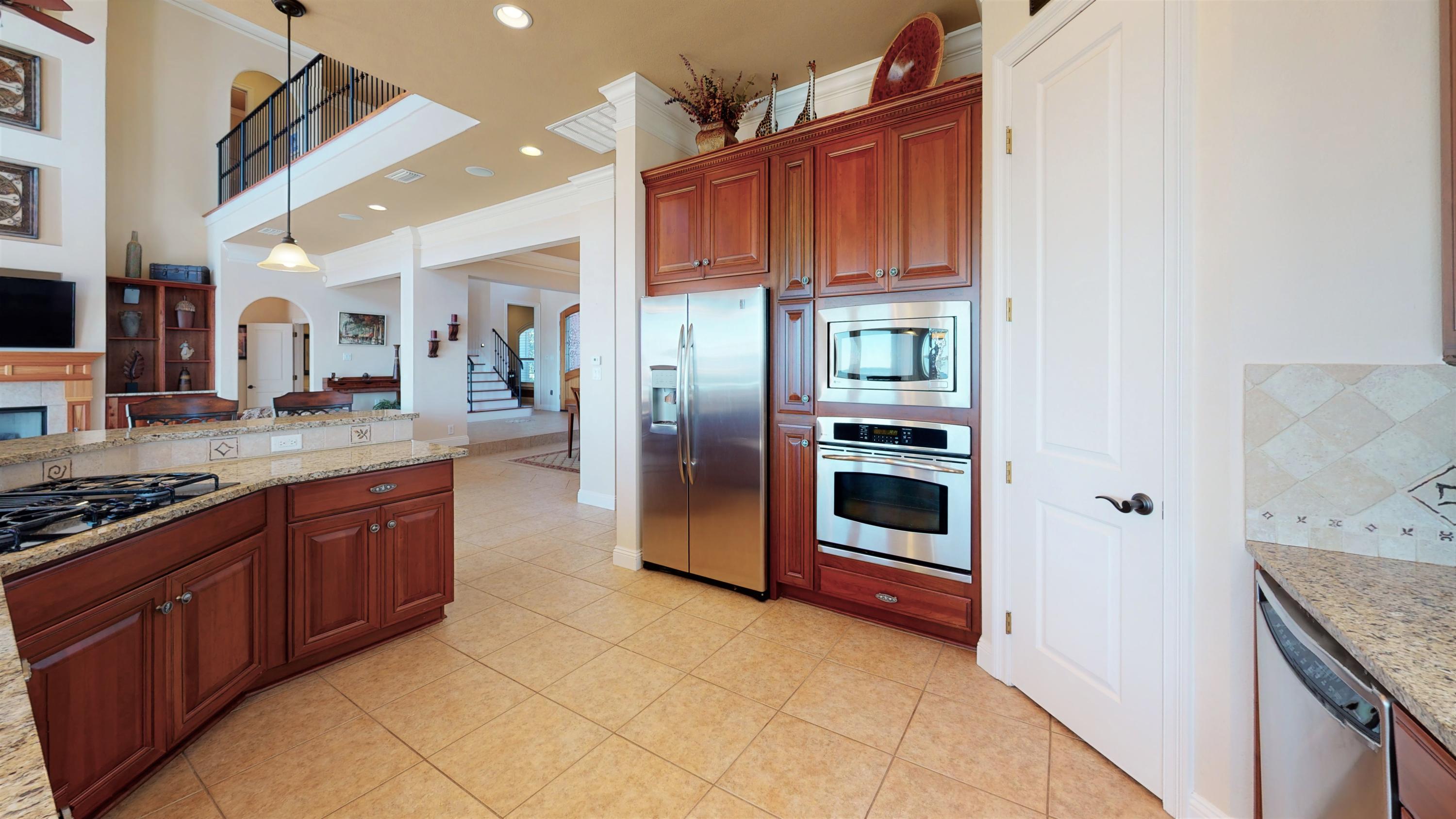 SOUTHWIND PH II - Residential