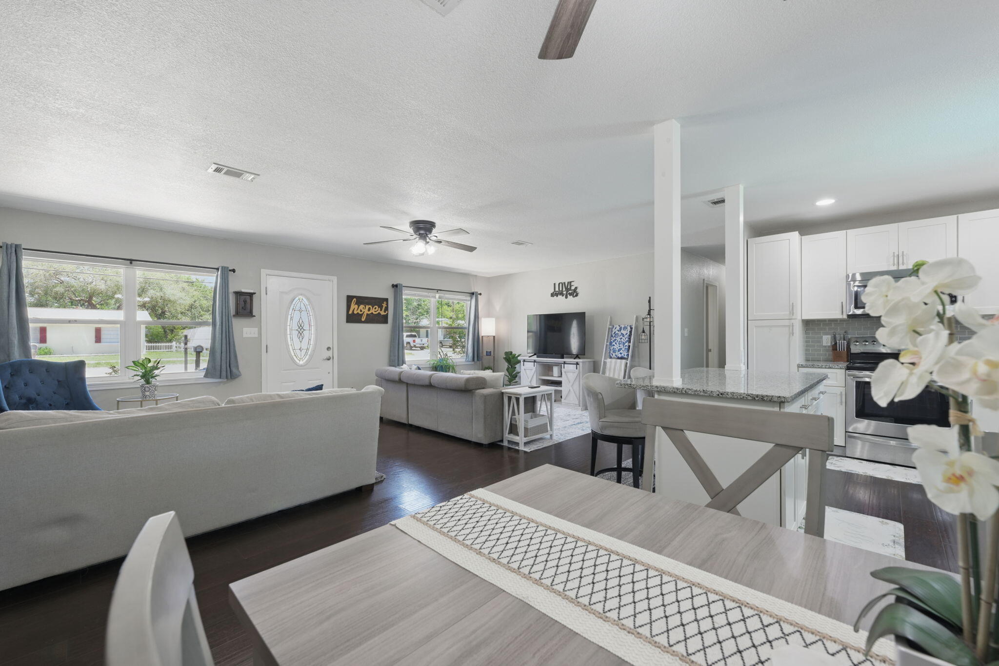 WINTHROP PLACE 1ST ADDN - Residential