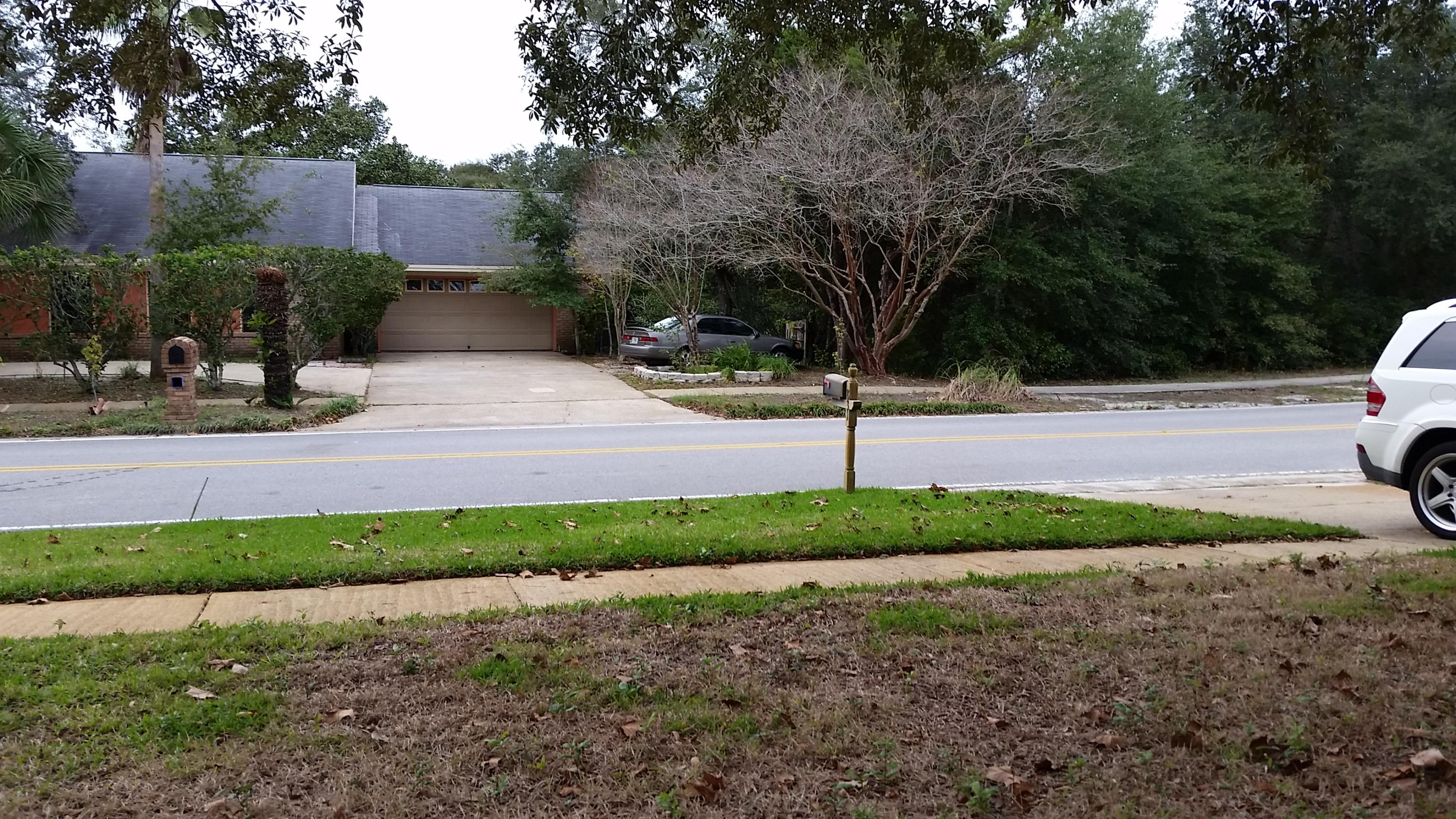 LAKESIDE VILLAGE - Residential