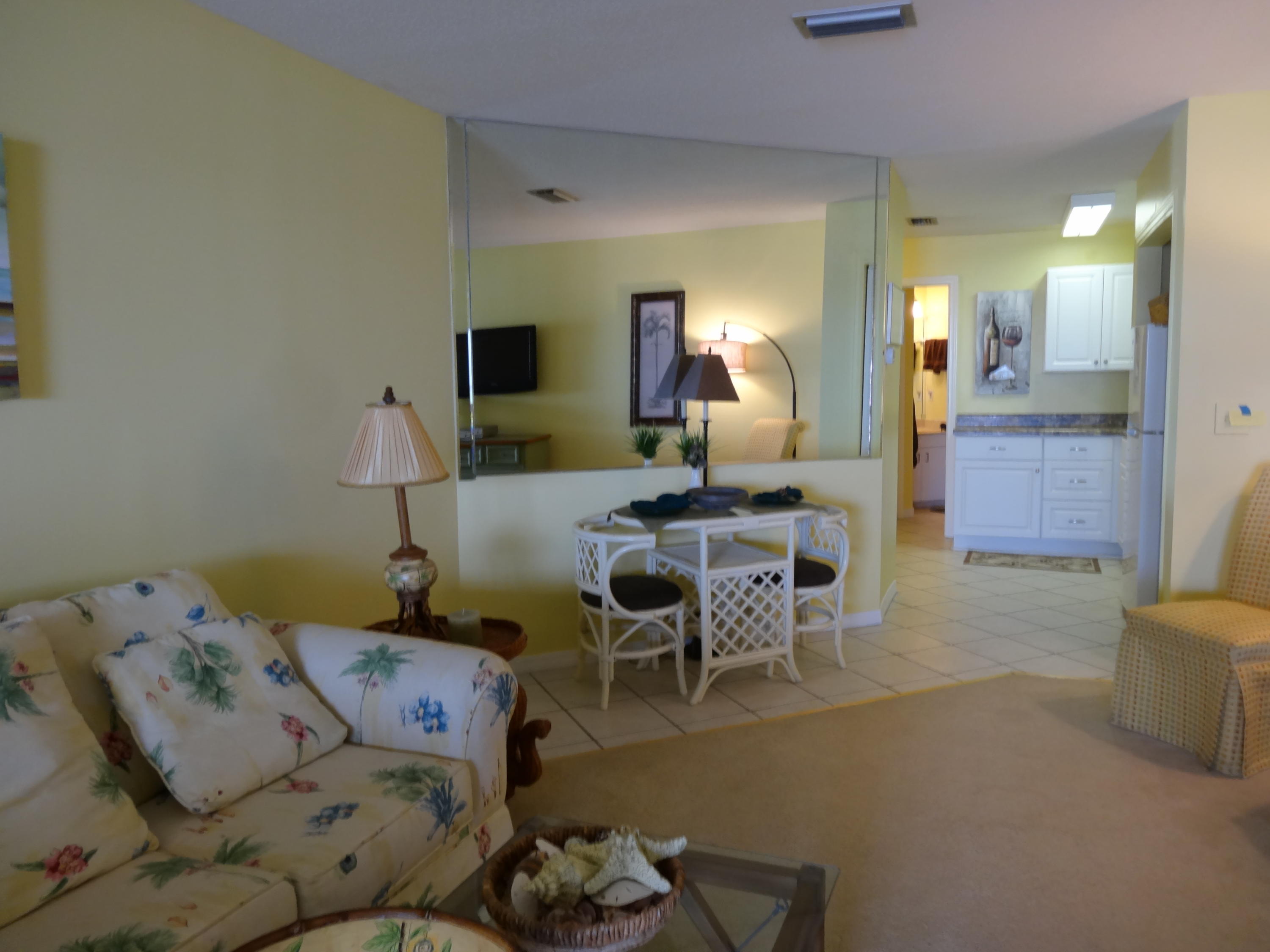 BAYSIDE VILLAS CONDO - Residential