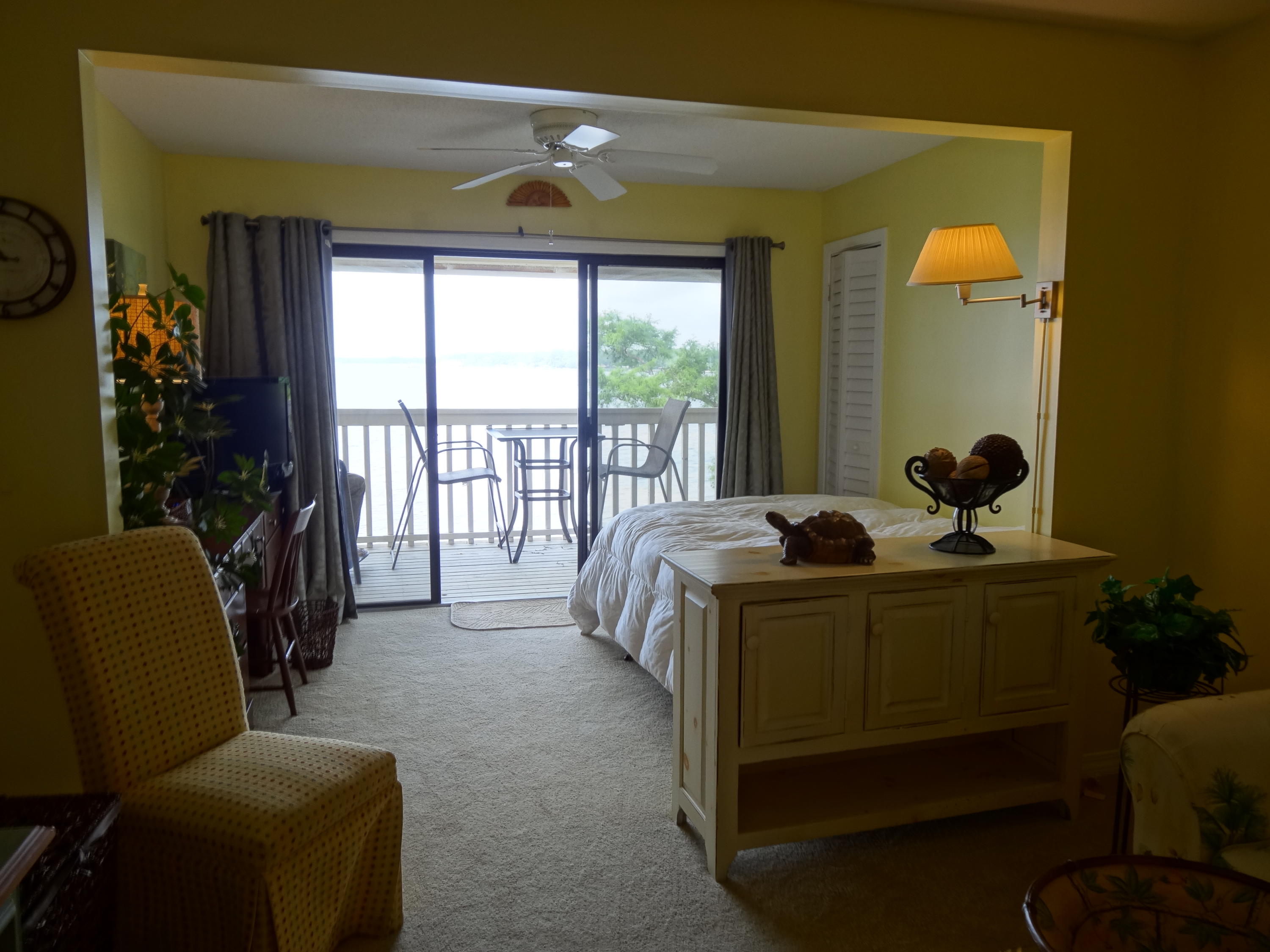 BAYSIDE VILLAS CONDO - Residential